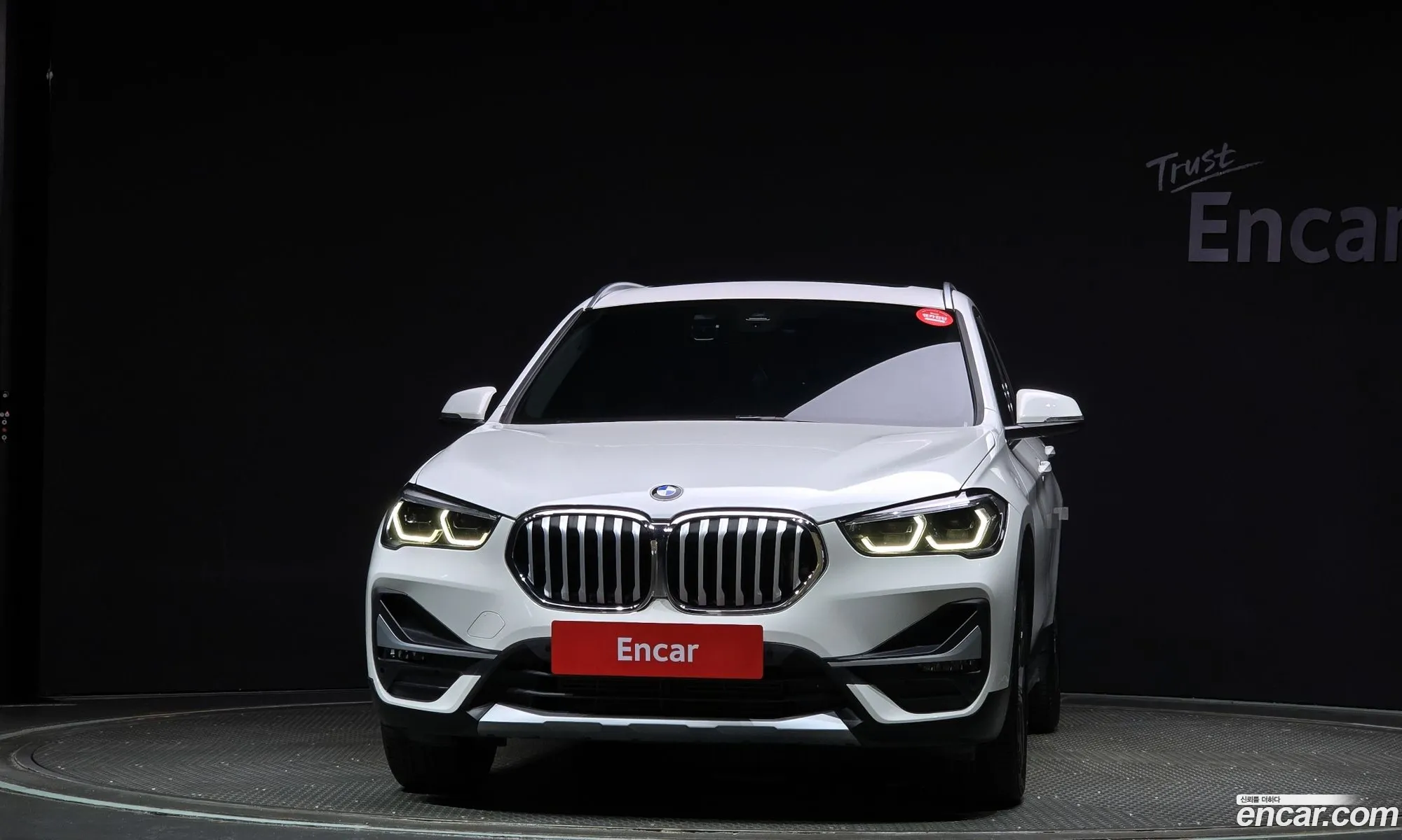 BMW X1 F48 xDrive 18D Xline - фотография 7227643