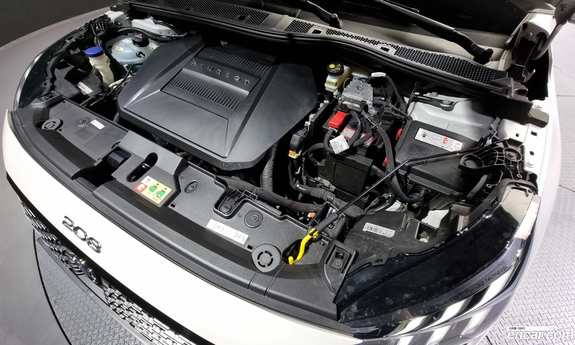 Peugeot E-208 2Nd Generation Gt - фотография 4893882