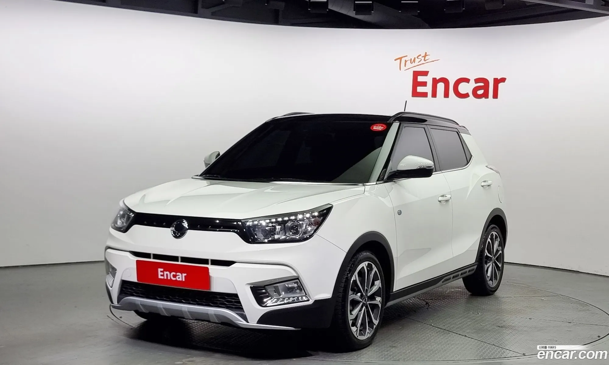 Kg Mobility Ssangyong Tivoli Armor Diesel Vx 2Wd - фотография 7556180