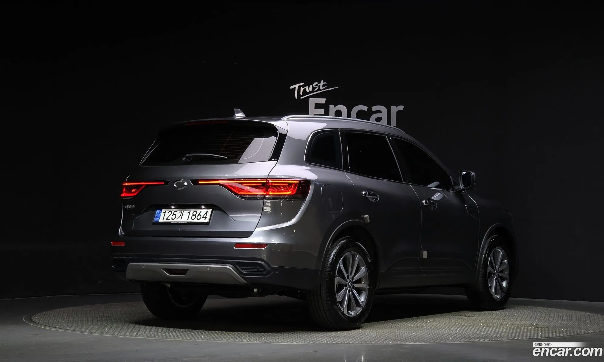 Renault Korea Samsung The New Qm6 20 Lpe Le Signature 2Wd - фотография 7882354