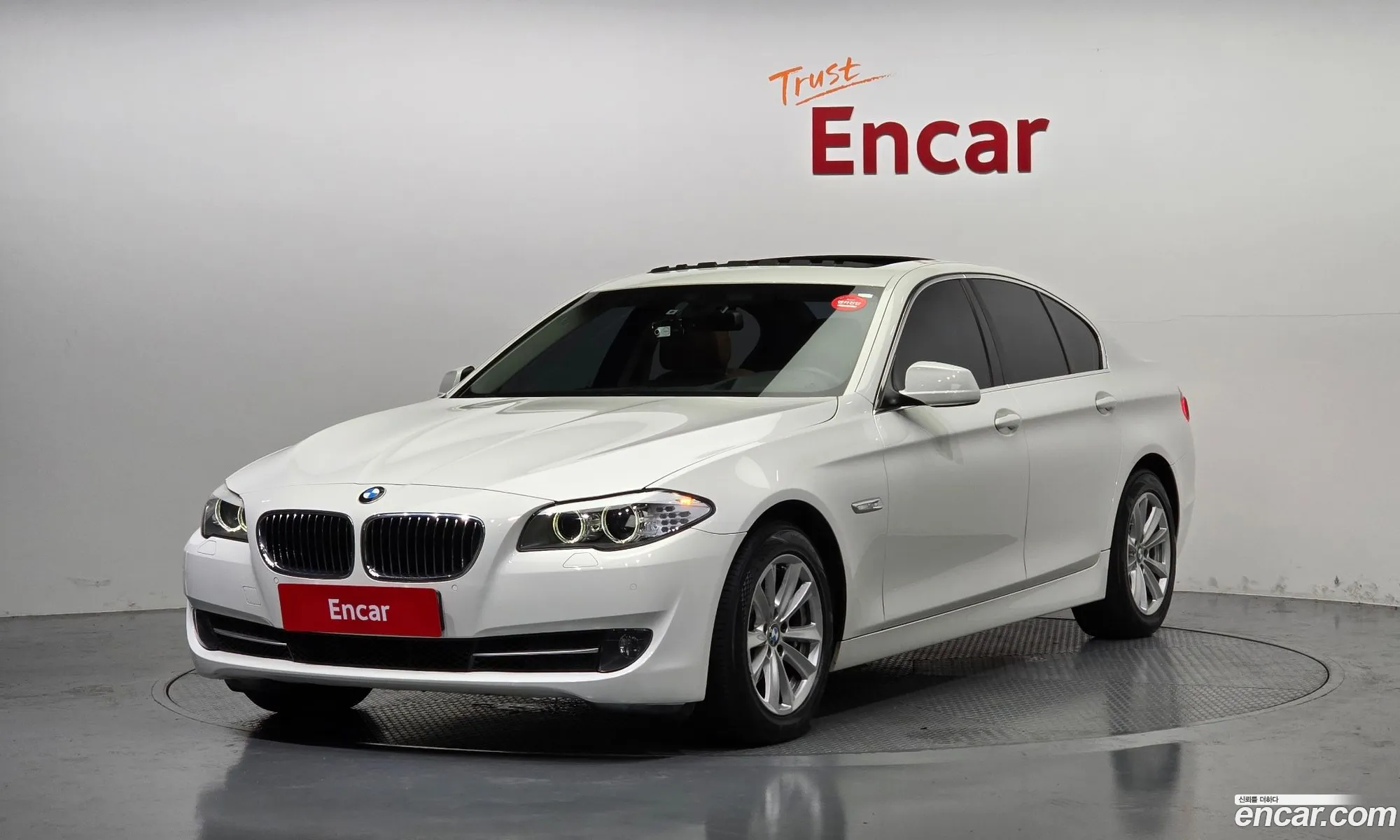 BMW 5 Series F10 528I - фотография 8375417