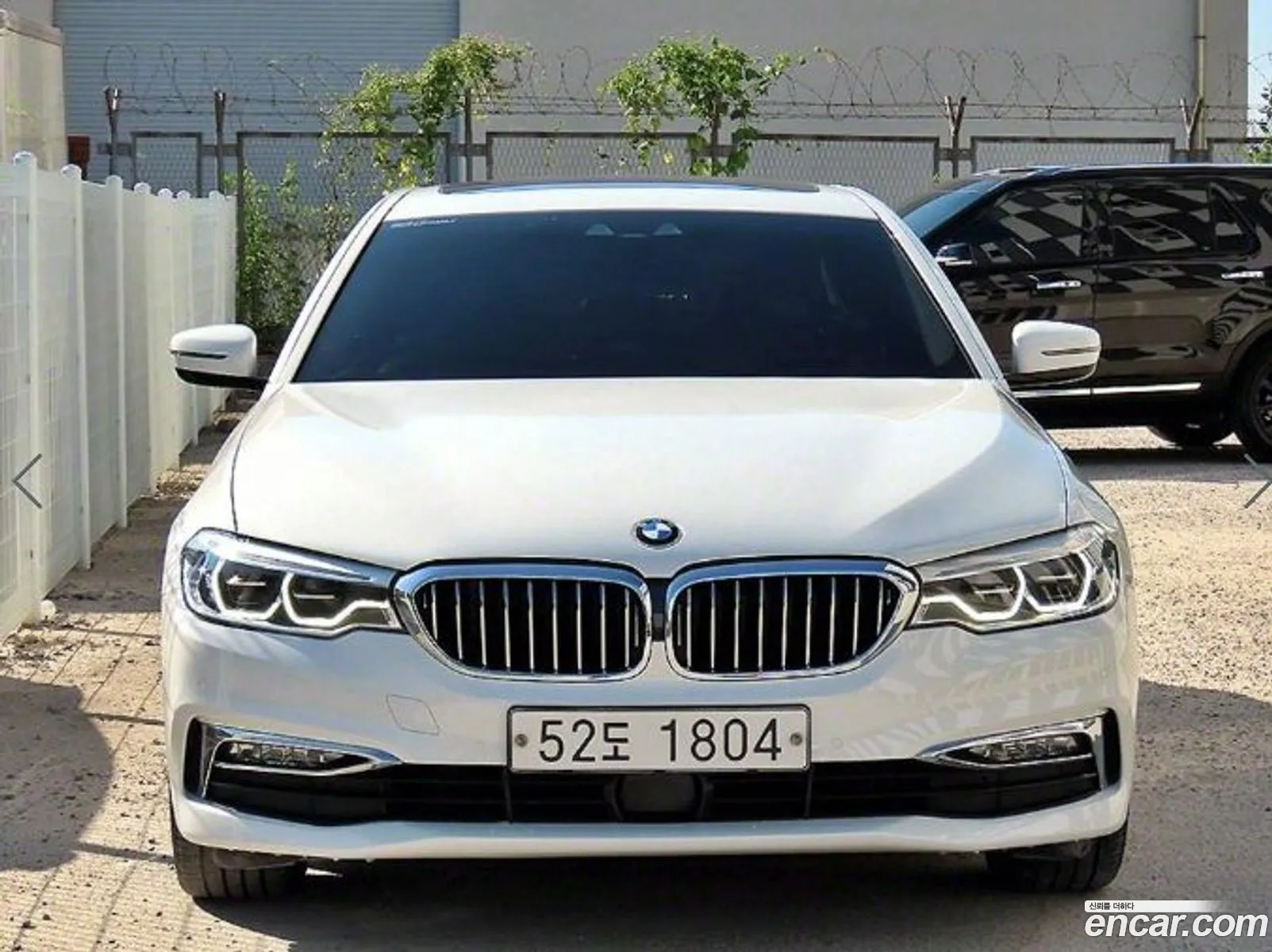 BMW 5 Series G30 530I xDrive Luxury Plus - фотография 18441210