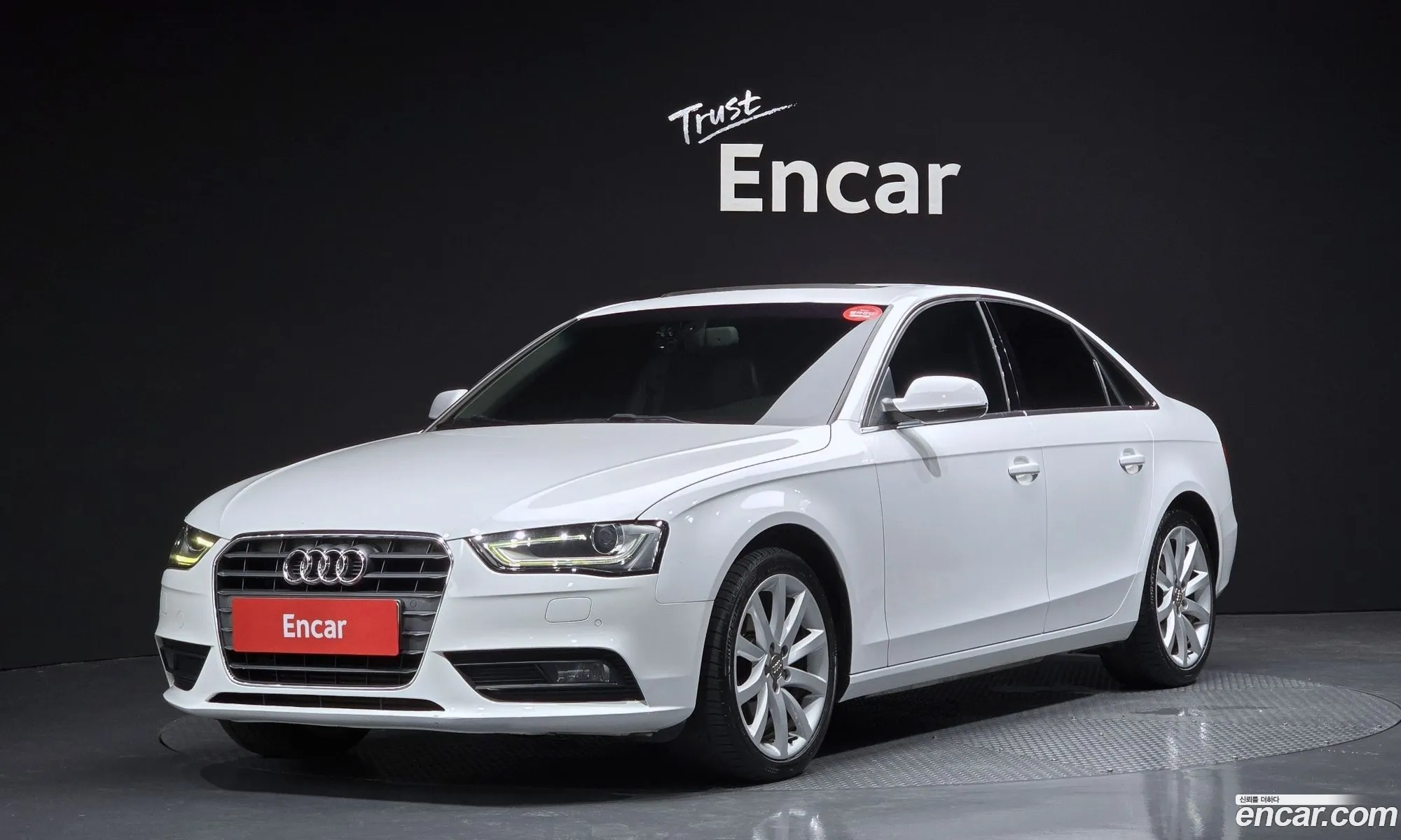 Audi New A4 20 Tdi Dynamic B8 - фотография 520815