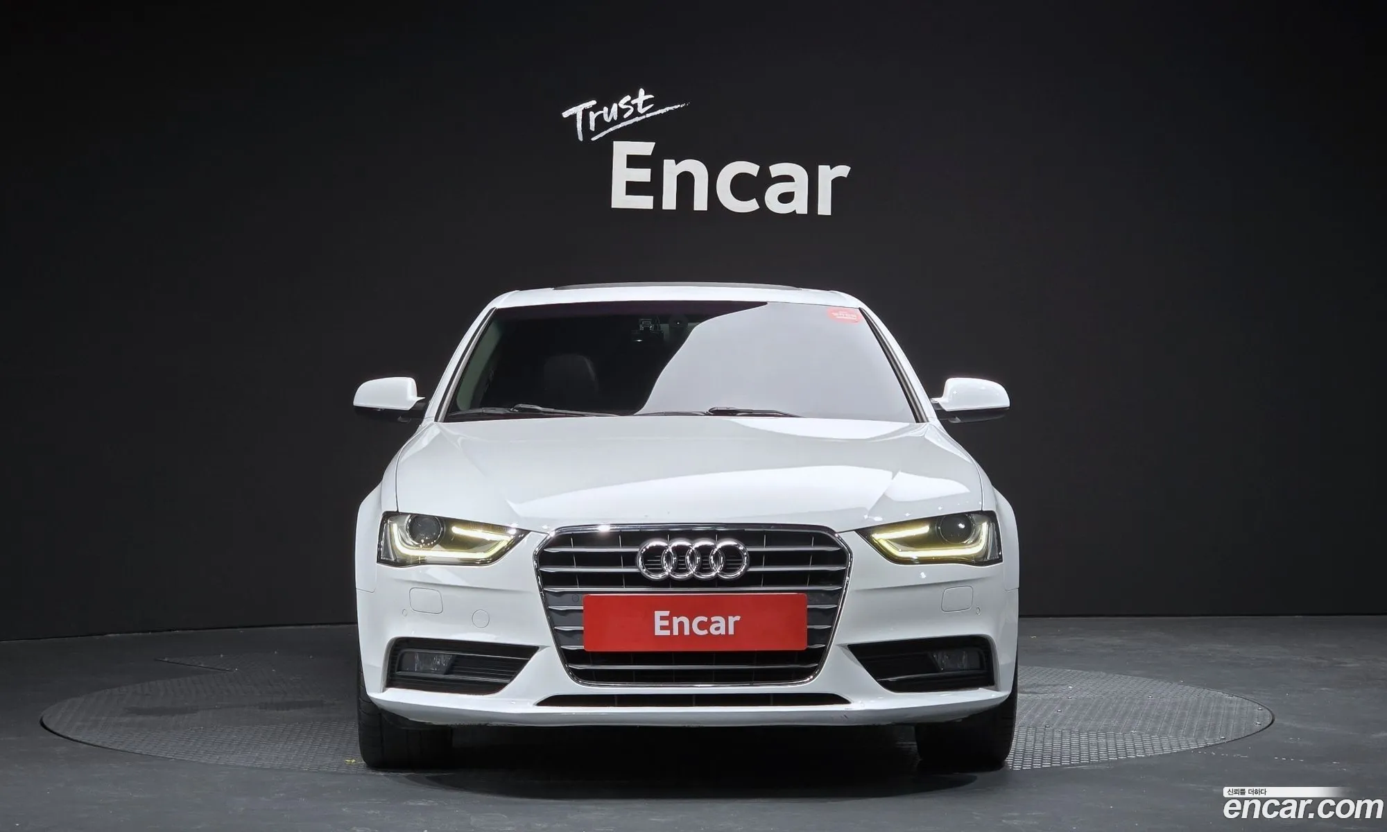 Audi New A4 20 Tdi Dynamic B8 - фотография 520817