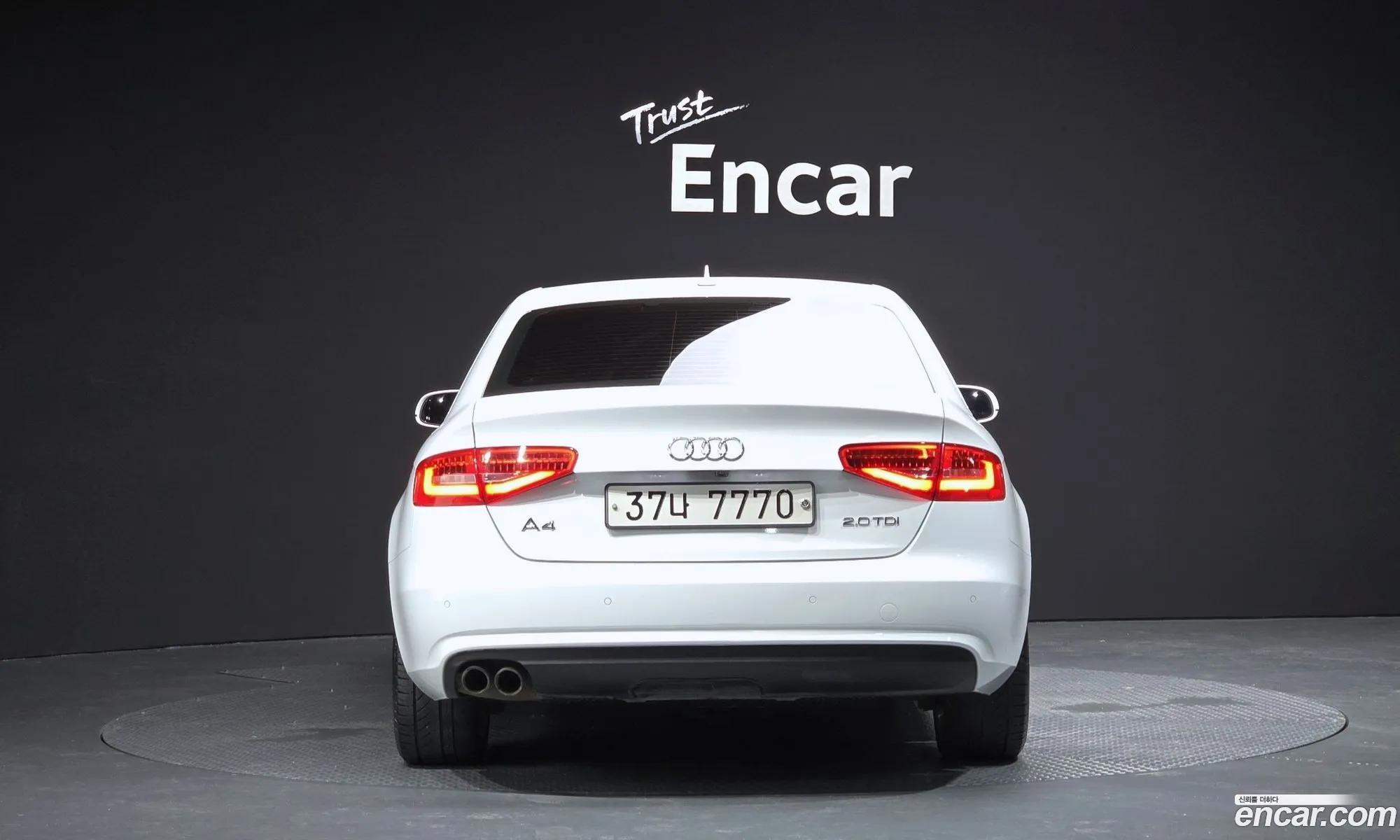 Audi New A4 20 Tdi Dynamic B8 - фотография 520818