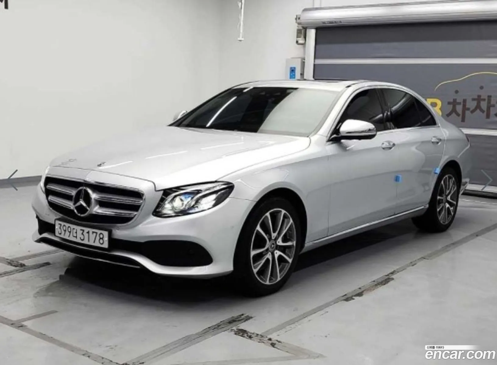 Mercedes E-Class W213 E300 4Matic Avant Garde - фотография 19778900