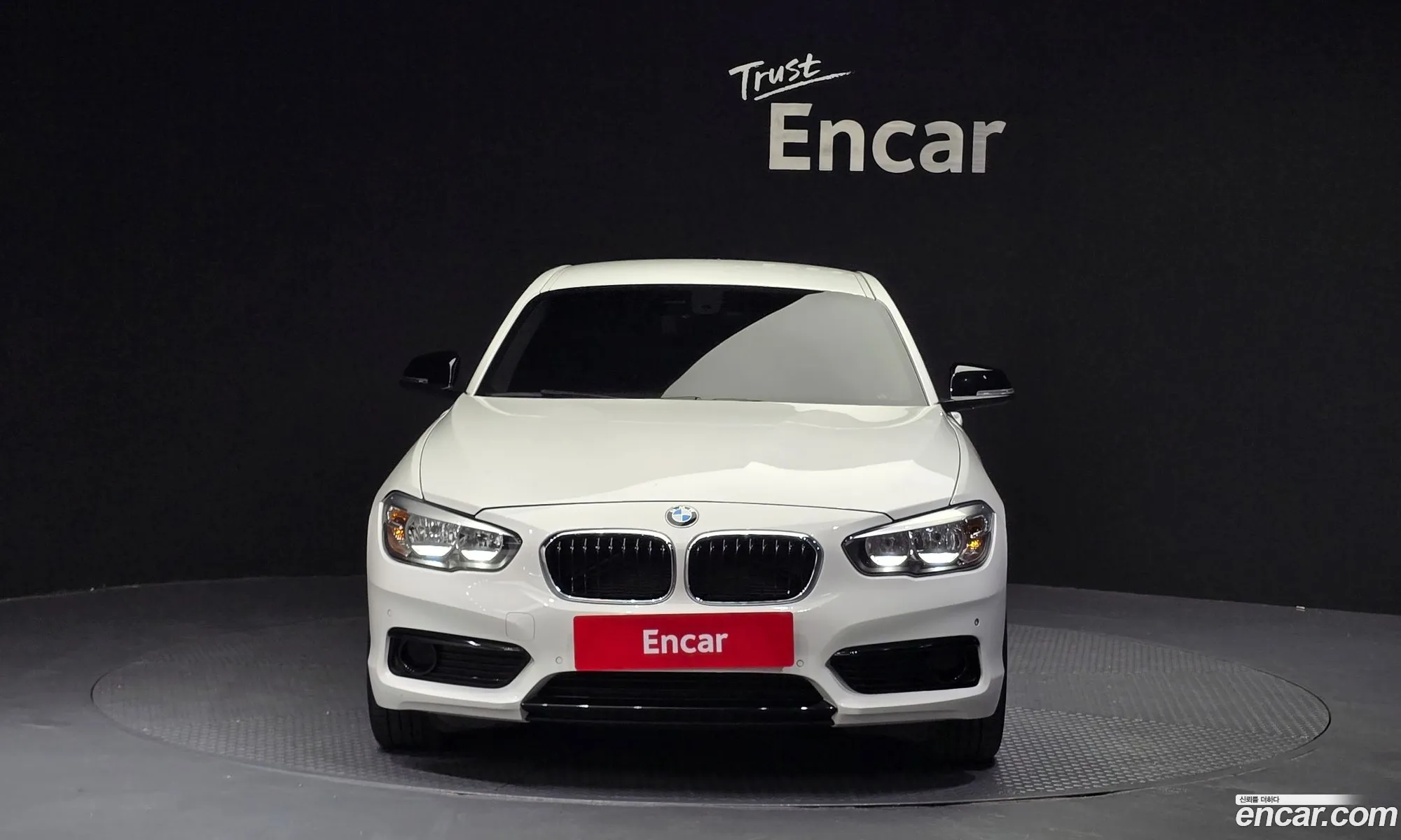 BMW 1 Series F20 118D Joy 5-Door - фотография 7843035