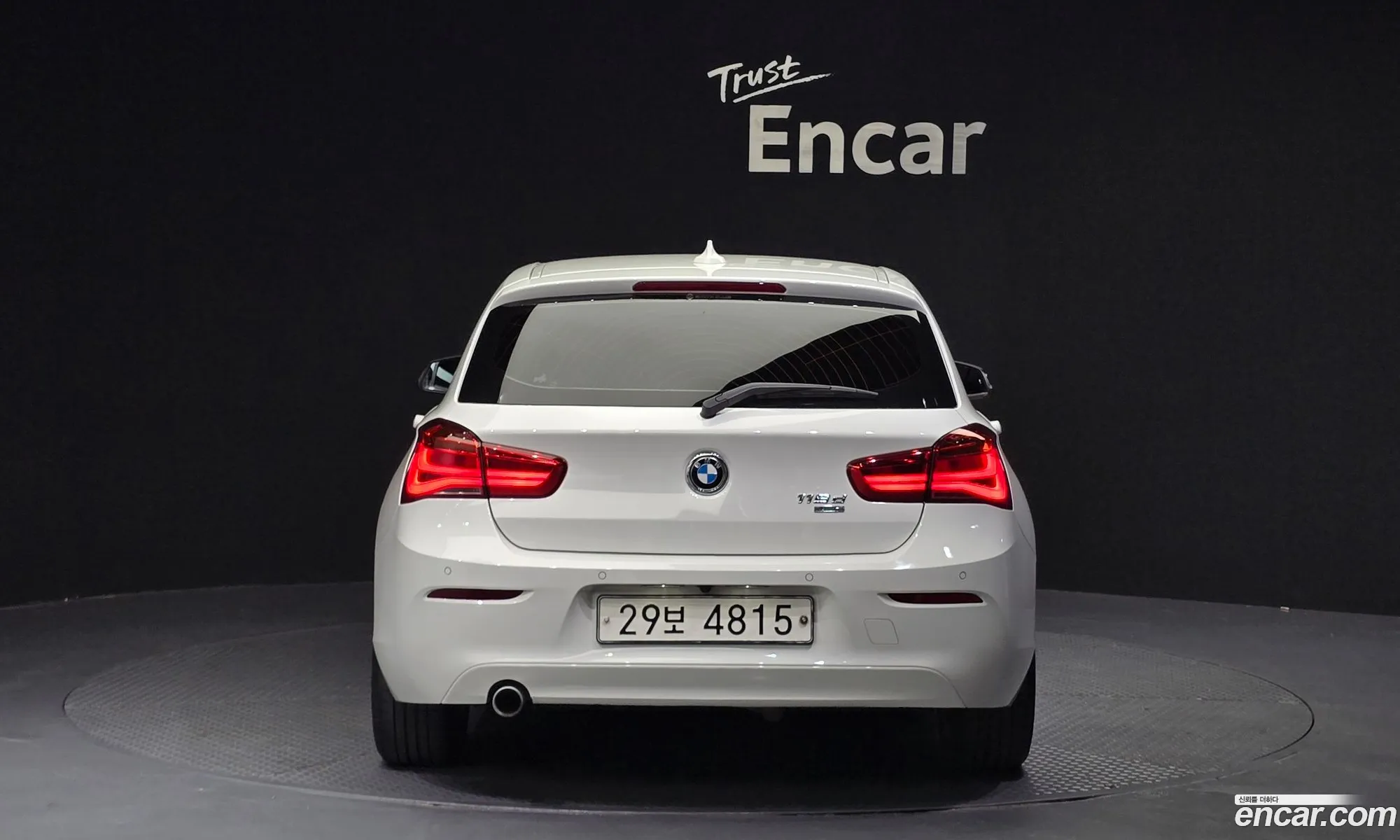 BMW 1 Series F20 118D Joy 5-Door - фотография 7843036