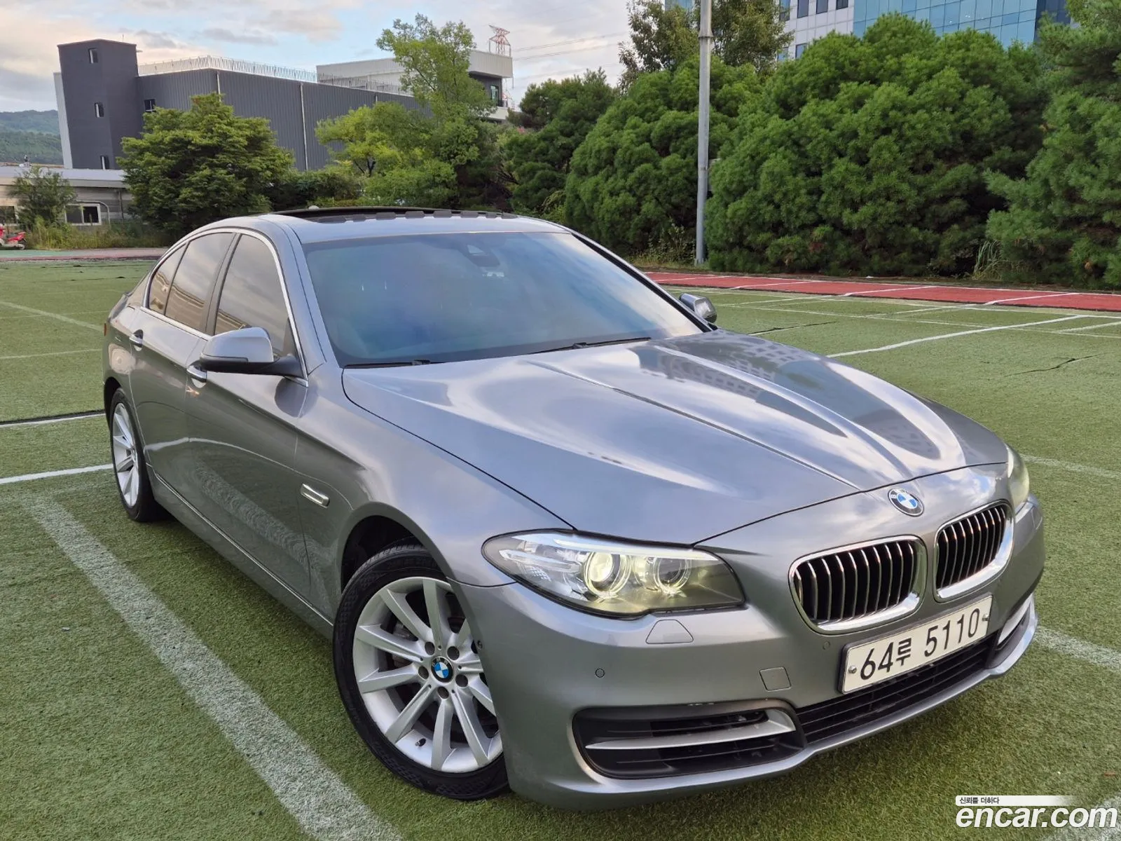 BMW 5 Series F10 528I - фотография 7294662