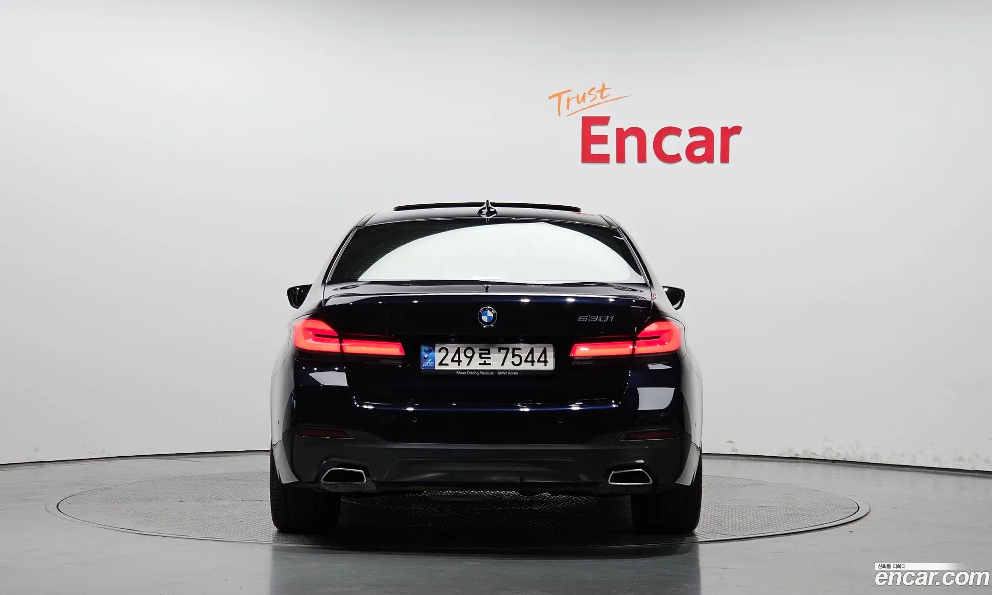 BMW 5 Series G30 530I M Sports - фотография 18578965