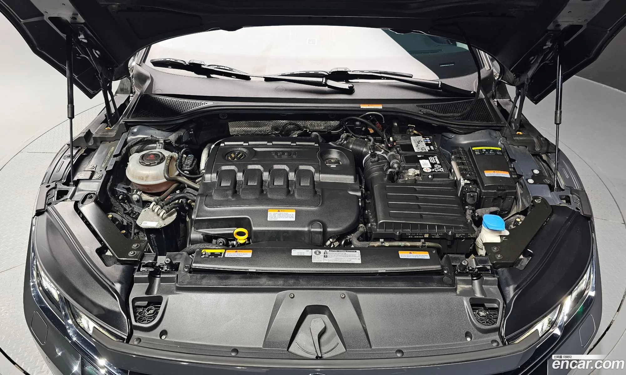 Volkswagen Arteon 20 Tdi Premium - фотография 8134188