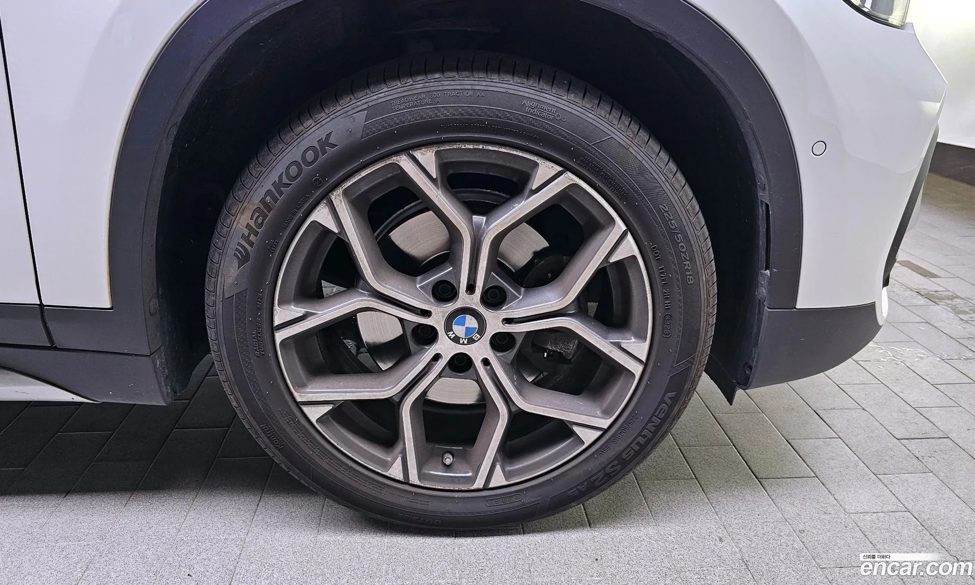 BMW X1 F48 xDrive 18D Xline - фотография 7016503