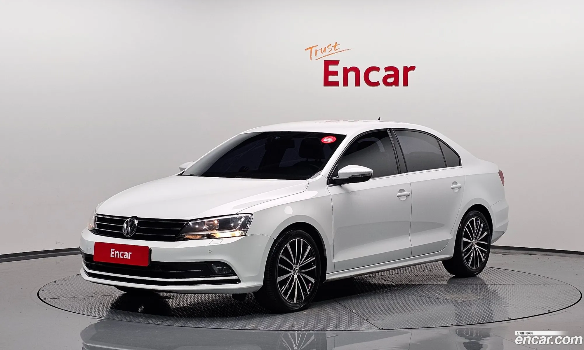 Volkswagen New Jetta 20 Tdi Bluemotion 6Th Generation - фотография 8482600