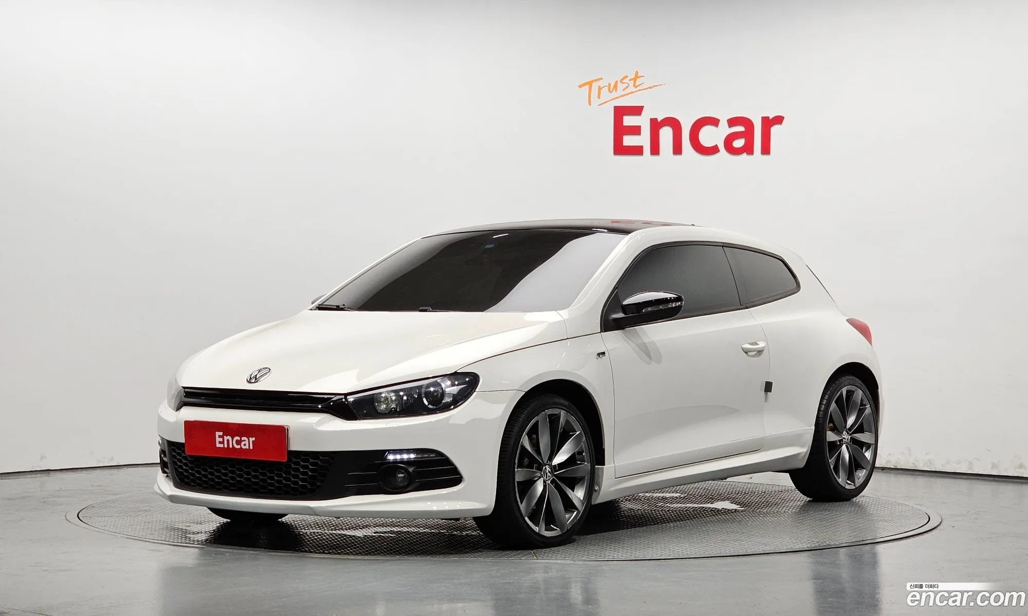 Volkswagen Scirocco 20 Tdi R-Line - фотография 8483183