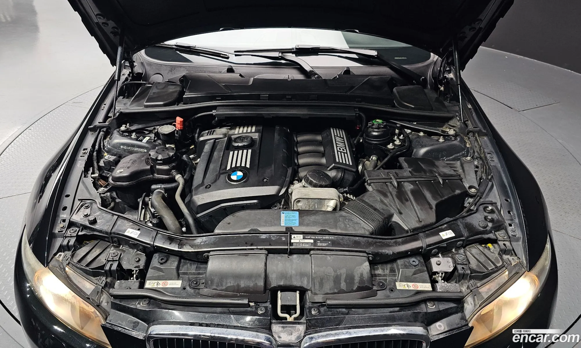 BMW 3 Series E90 328I Convertible - фотография 8858968