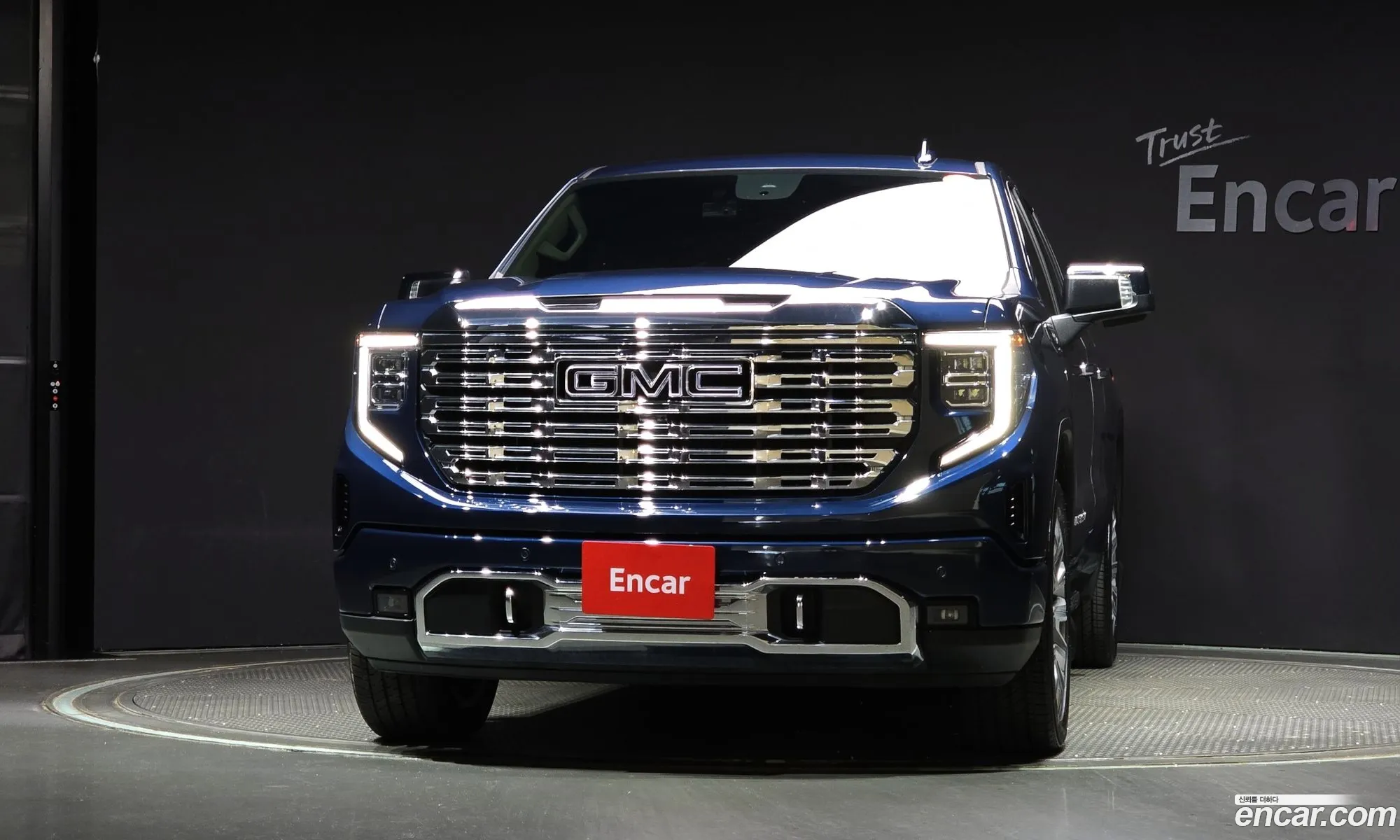 GMC Sierra Denali-X - фотография 3485881