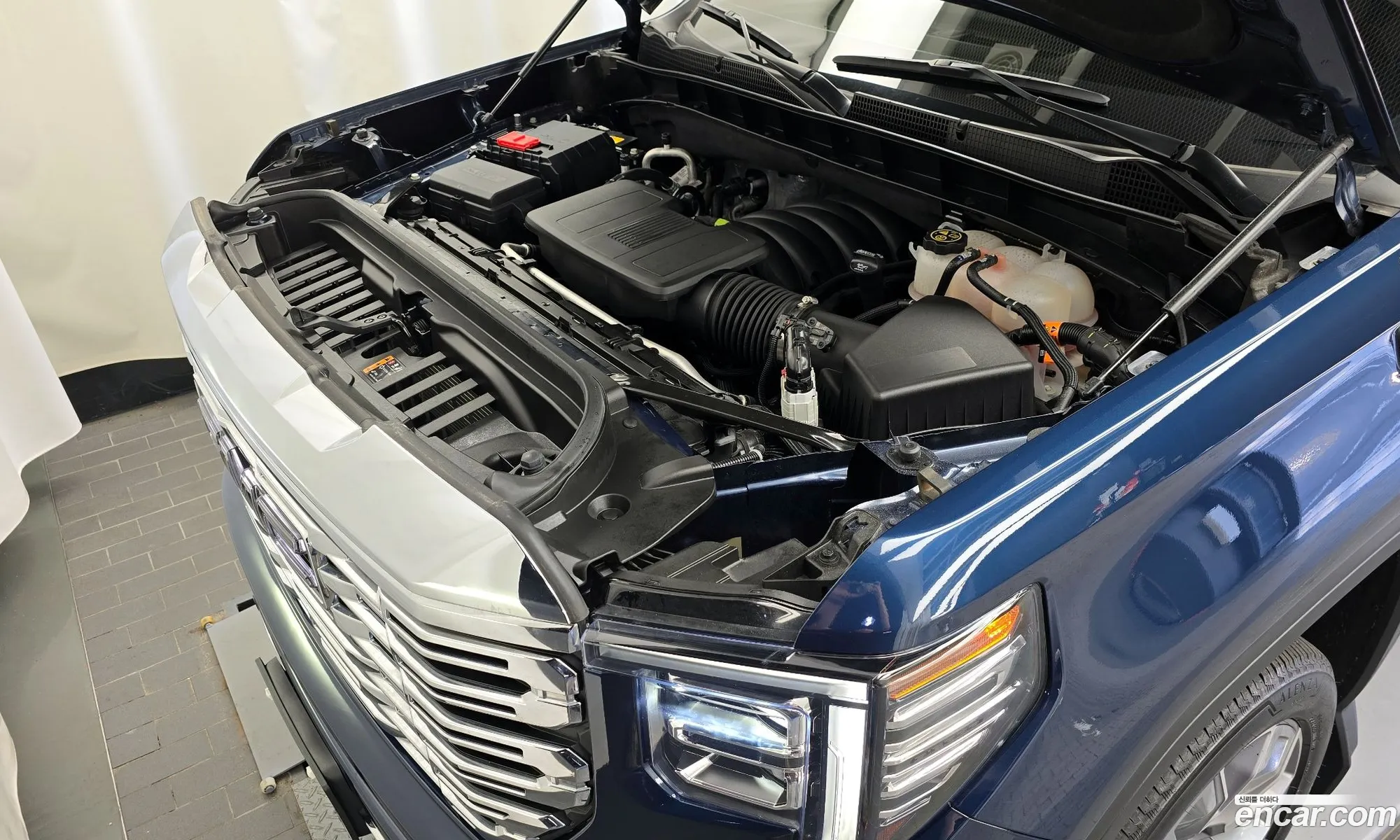 GMC Sierra Denali-X - фотография 3485884