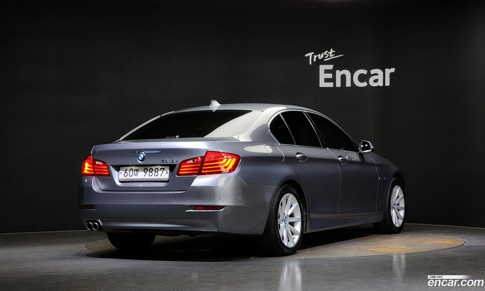 BMW 5 Series F10 528I - фотография 7511016