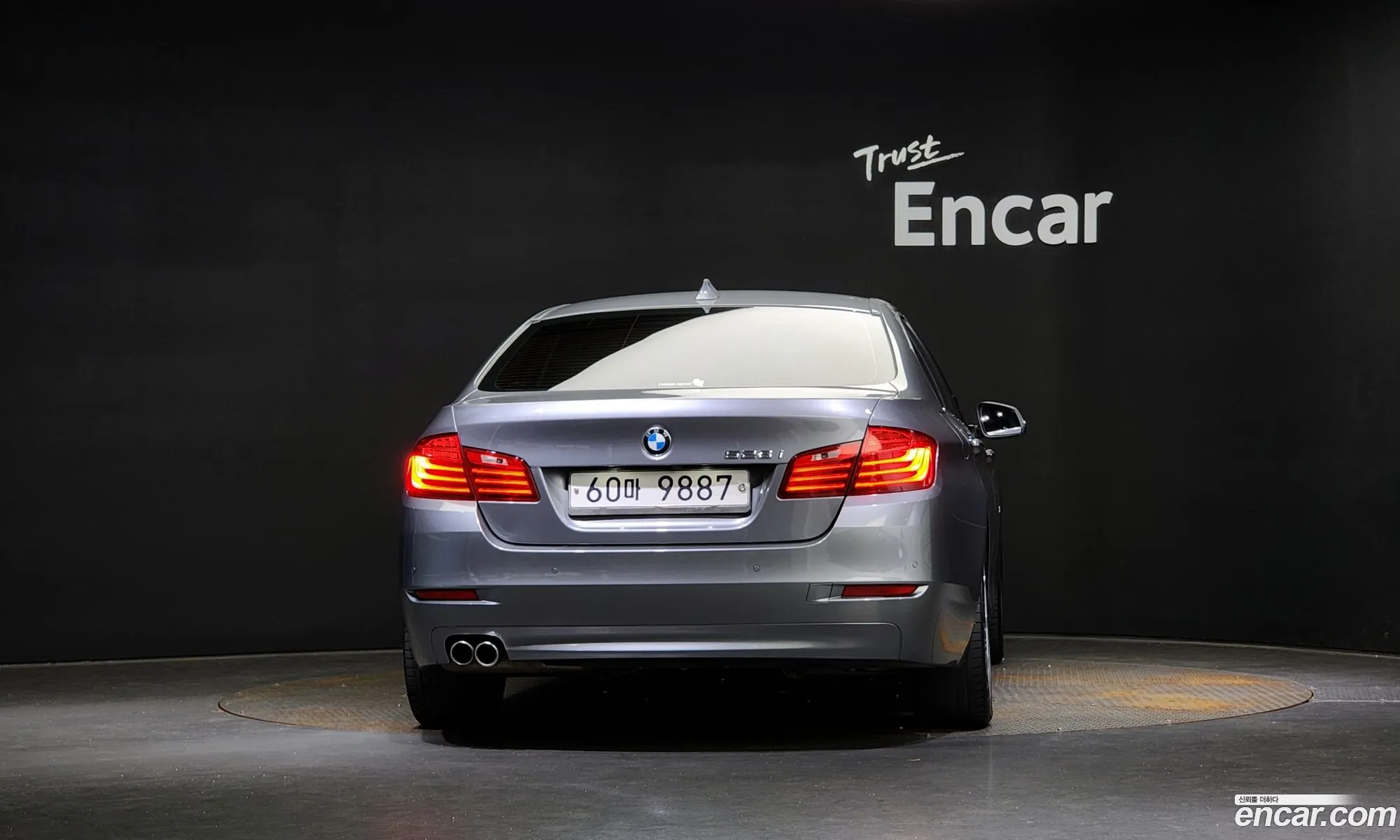 BMW 5 Series F10 528I - фотография 7511018