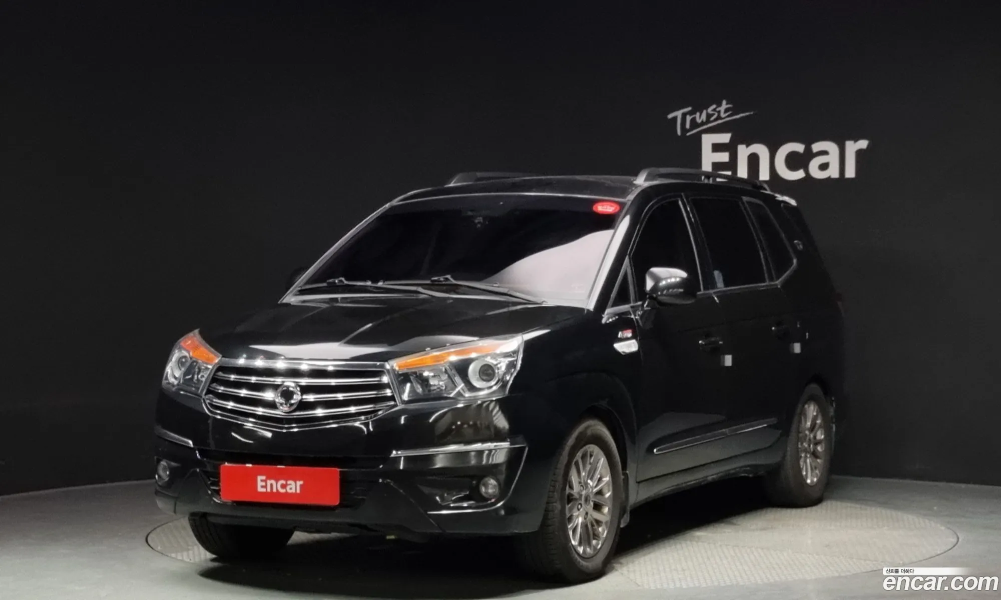 Kg Mobility Ssangyong Korando Turismo 4Wd Extreme 9-Seater - фотография 7295233
