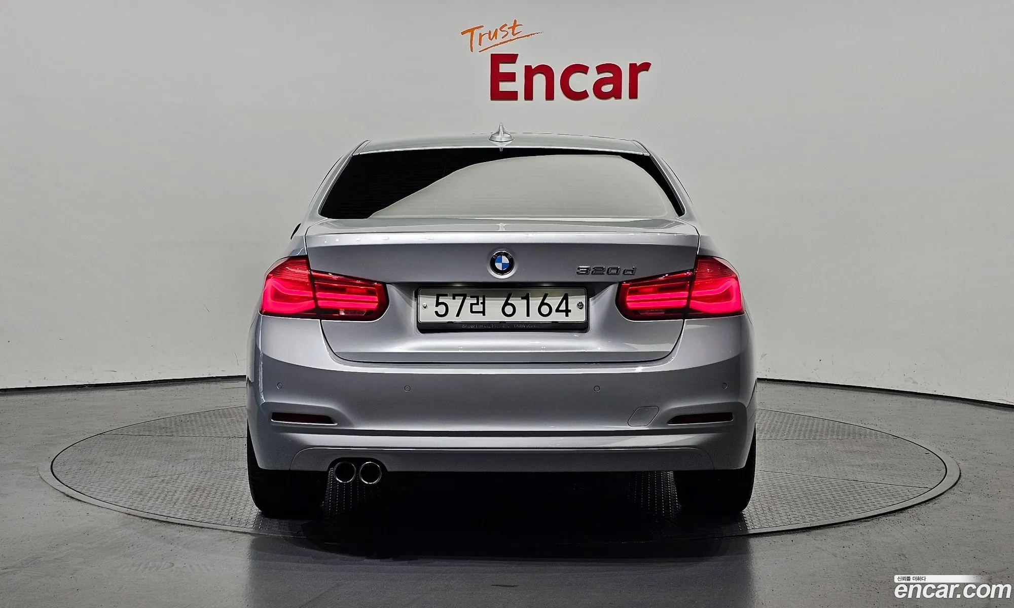 BMW 3 Series F30 320D - фотография 18629590