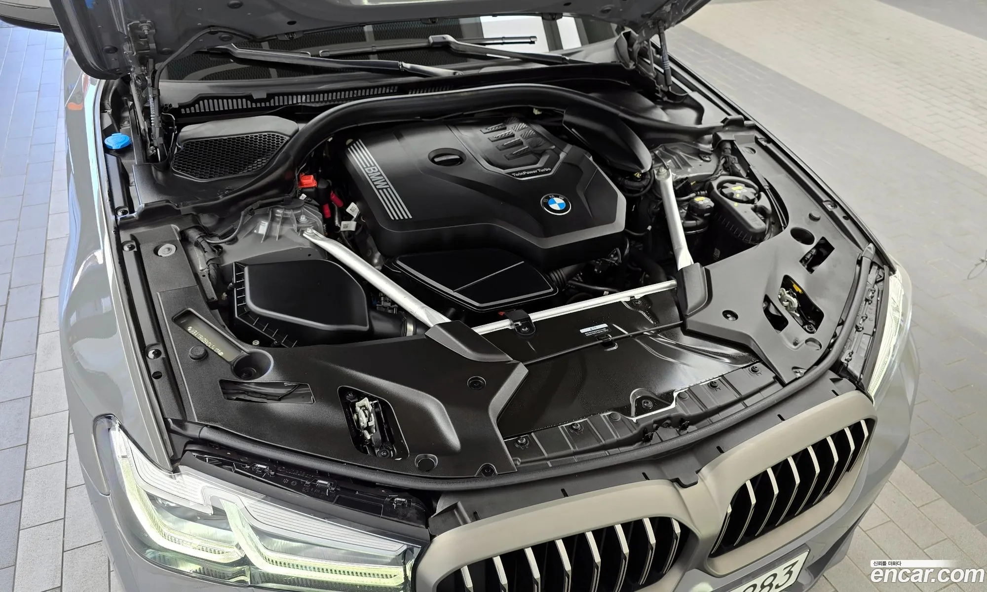 BMW 5 Series G30 520I M Sports - фотография 7364480