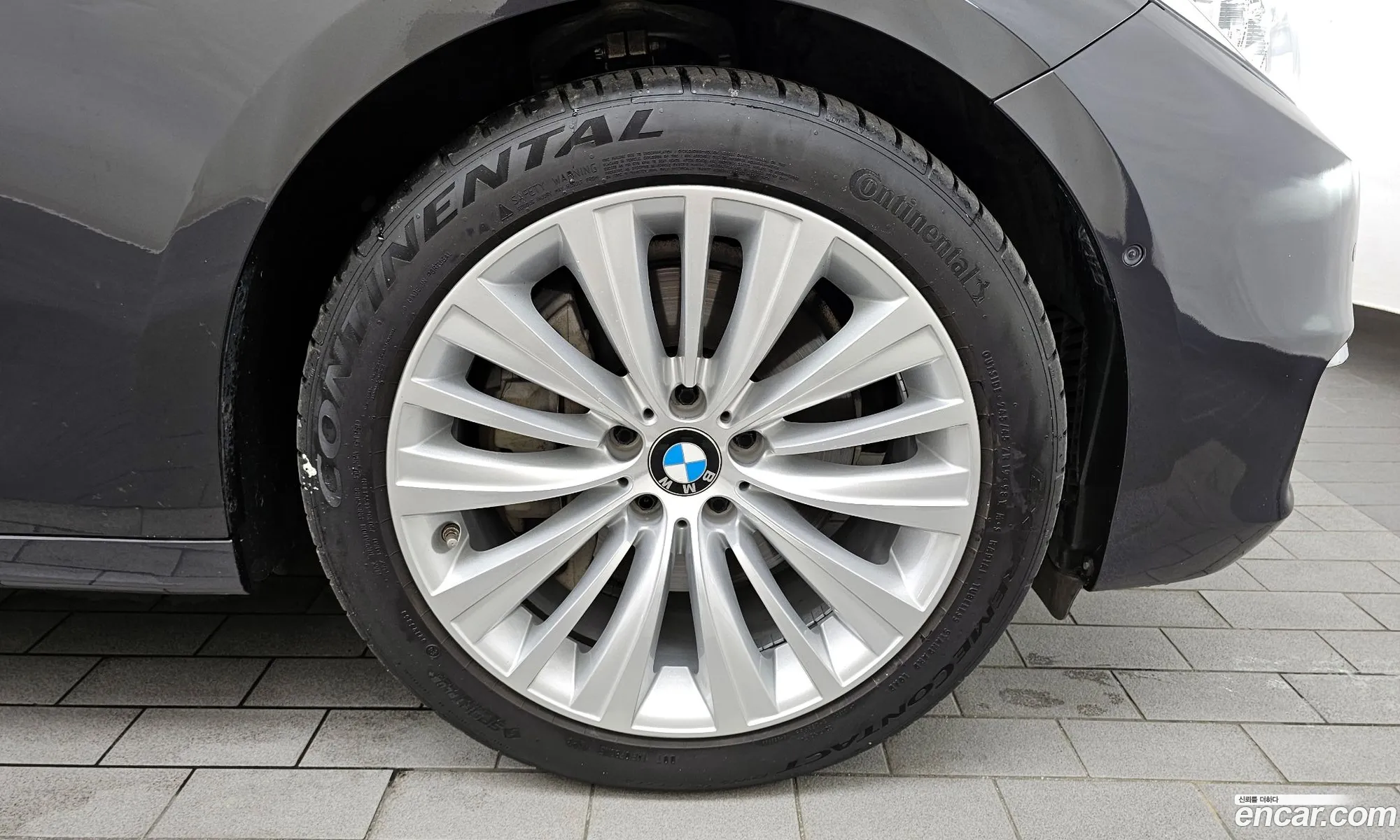 BMW 5 Series Gt F07 Gt 30D xDrive - фотография 8222284