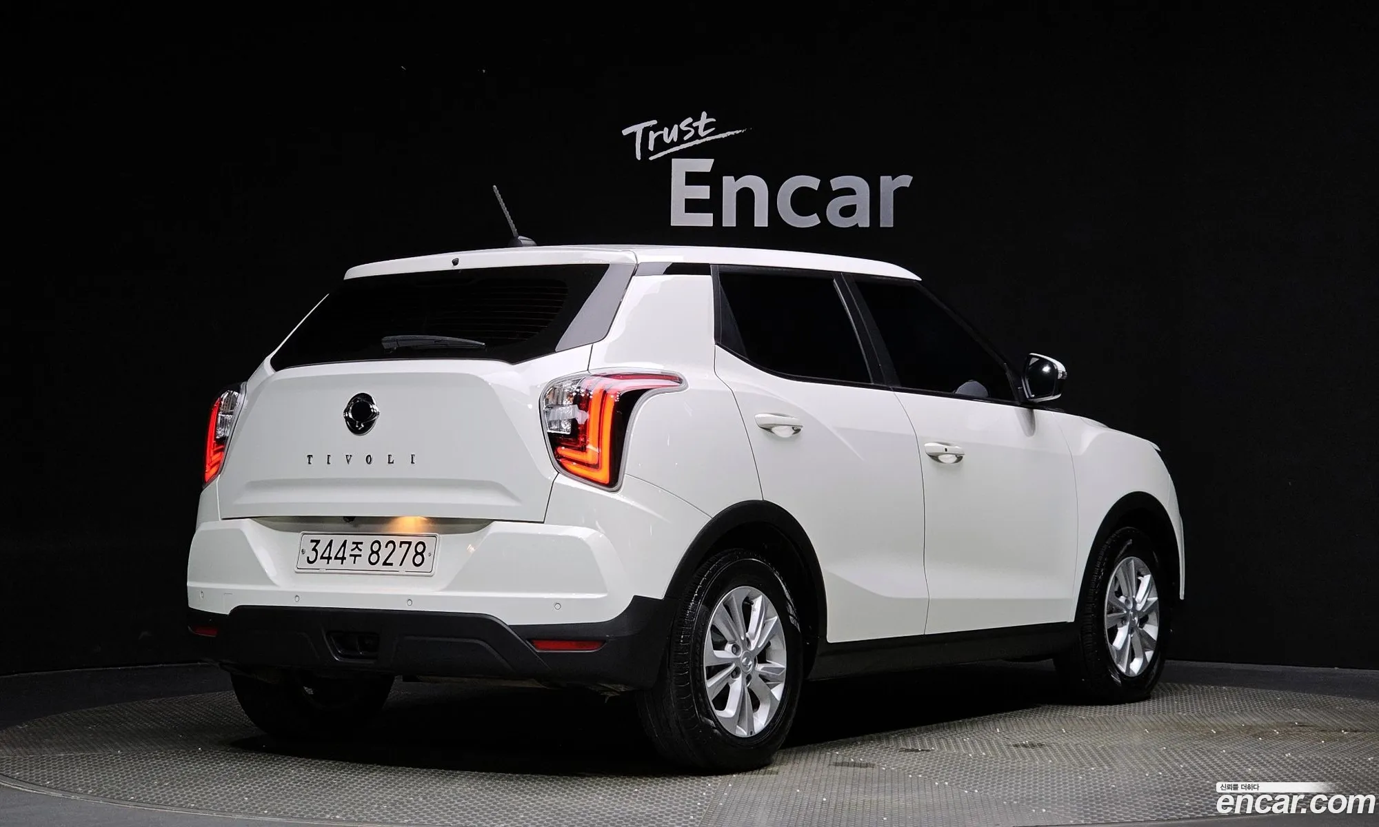 Kg Mobility Ssangyong Very New Tivoli Diesel 16 2Wd V1 - фотография 6825885
