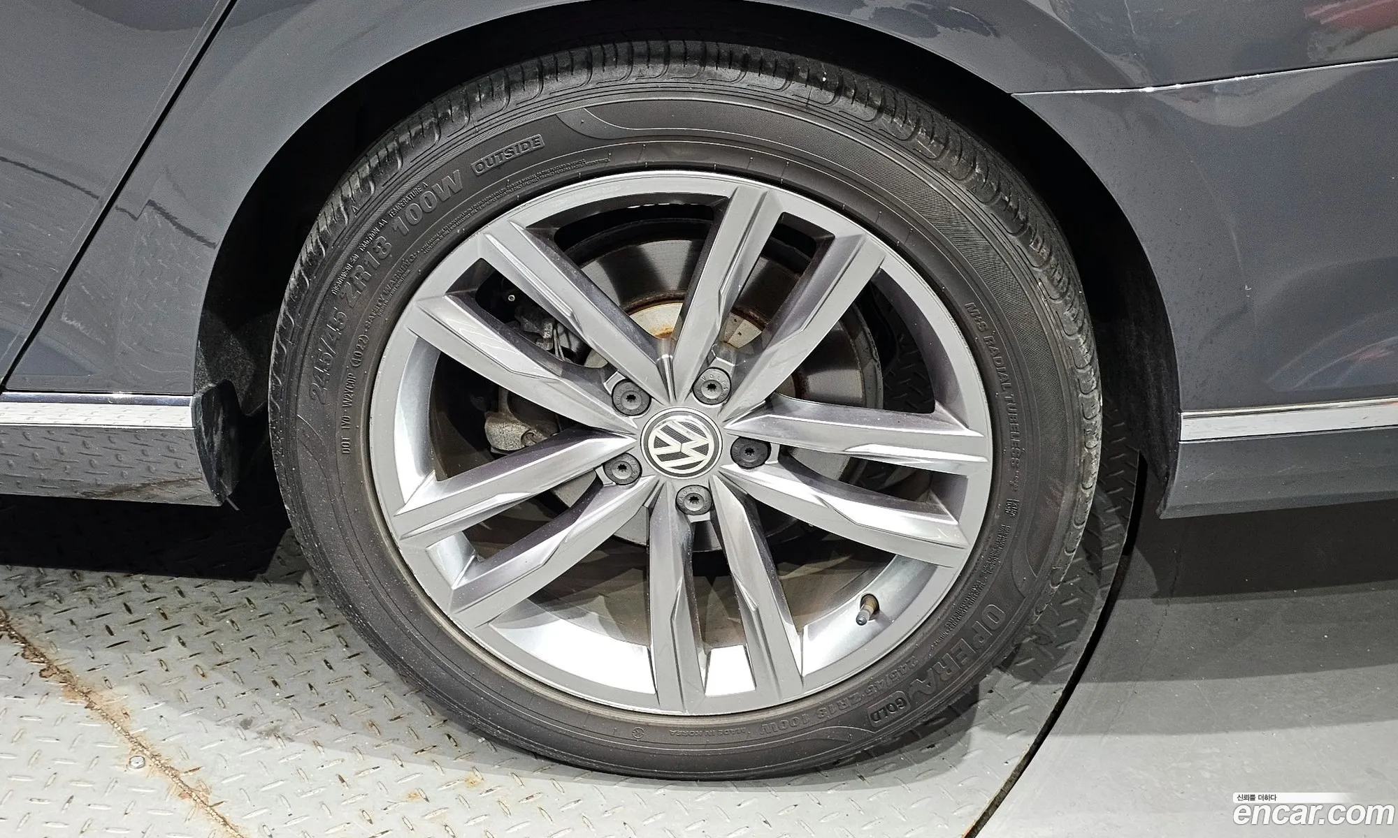 Volkswagen Passat GtB8 20 Tdi Prestige - фотография 8240869