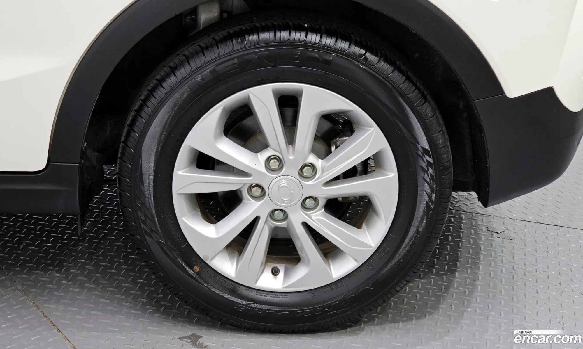 Kg Mobility Ssangyong Very New Tivoli Gasoline 15 2Wd V3 - фотография 7449423