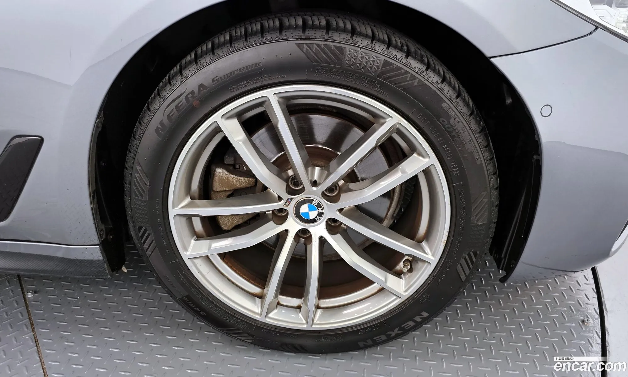 BMW 5 Series G30 520D xDrive M Sport Plus - фотография 4824617