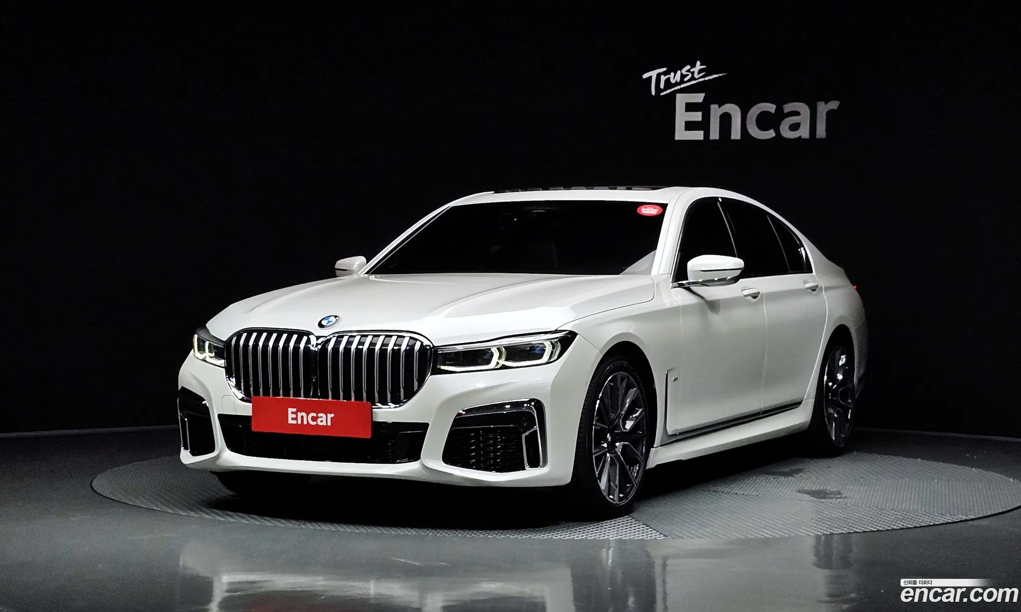 BMW 7 Series G11 730D xDrive M Sports - фотография 7265362