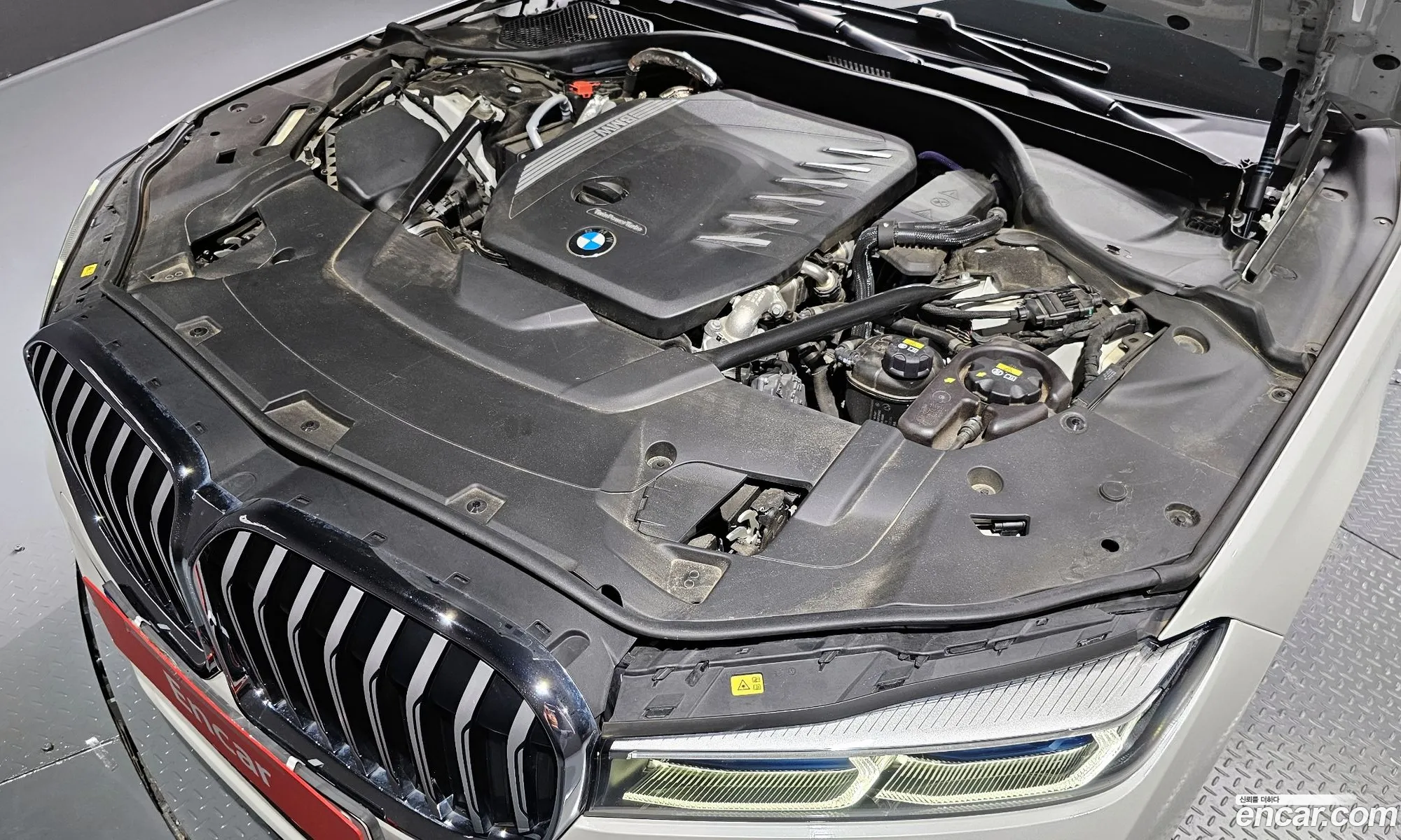 BMW 7 Series G11 730D xDrive M Sports - фотография 7265367