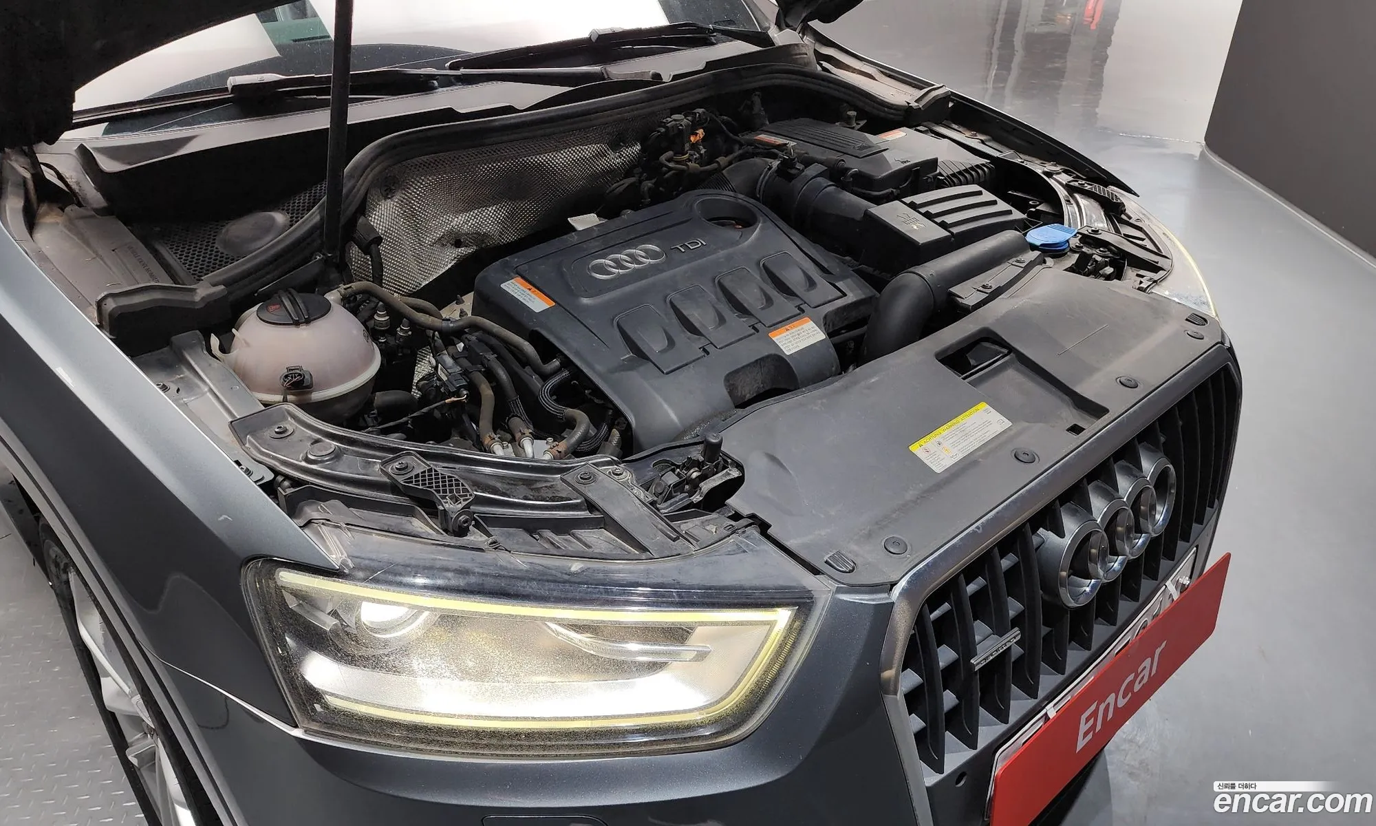Audi Q3 20 Tdi Quattro Dynamic 8U - фотография 1088083