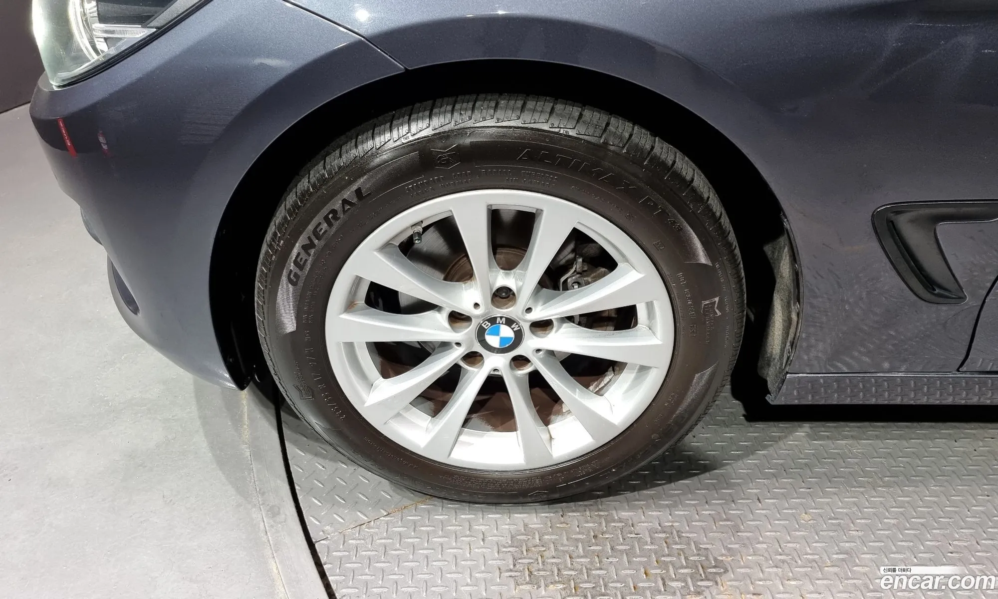 BMW 3 Series Gt F34 Gt 320D xDrive - фотография 18506941