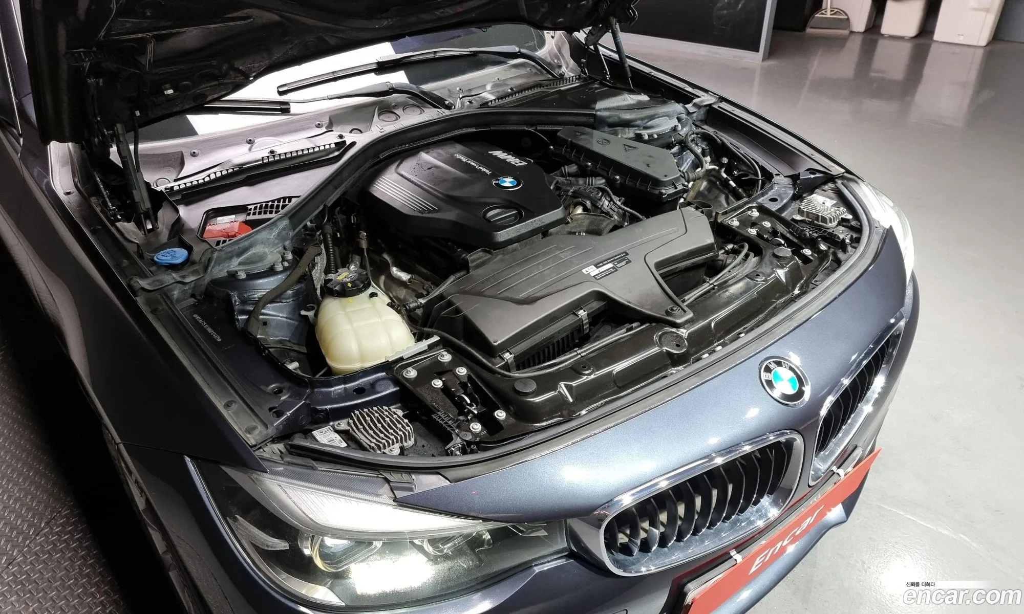 BMW 3 Series Gt F34 Gt 320D xDrive - фотография 18506942