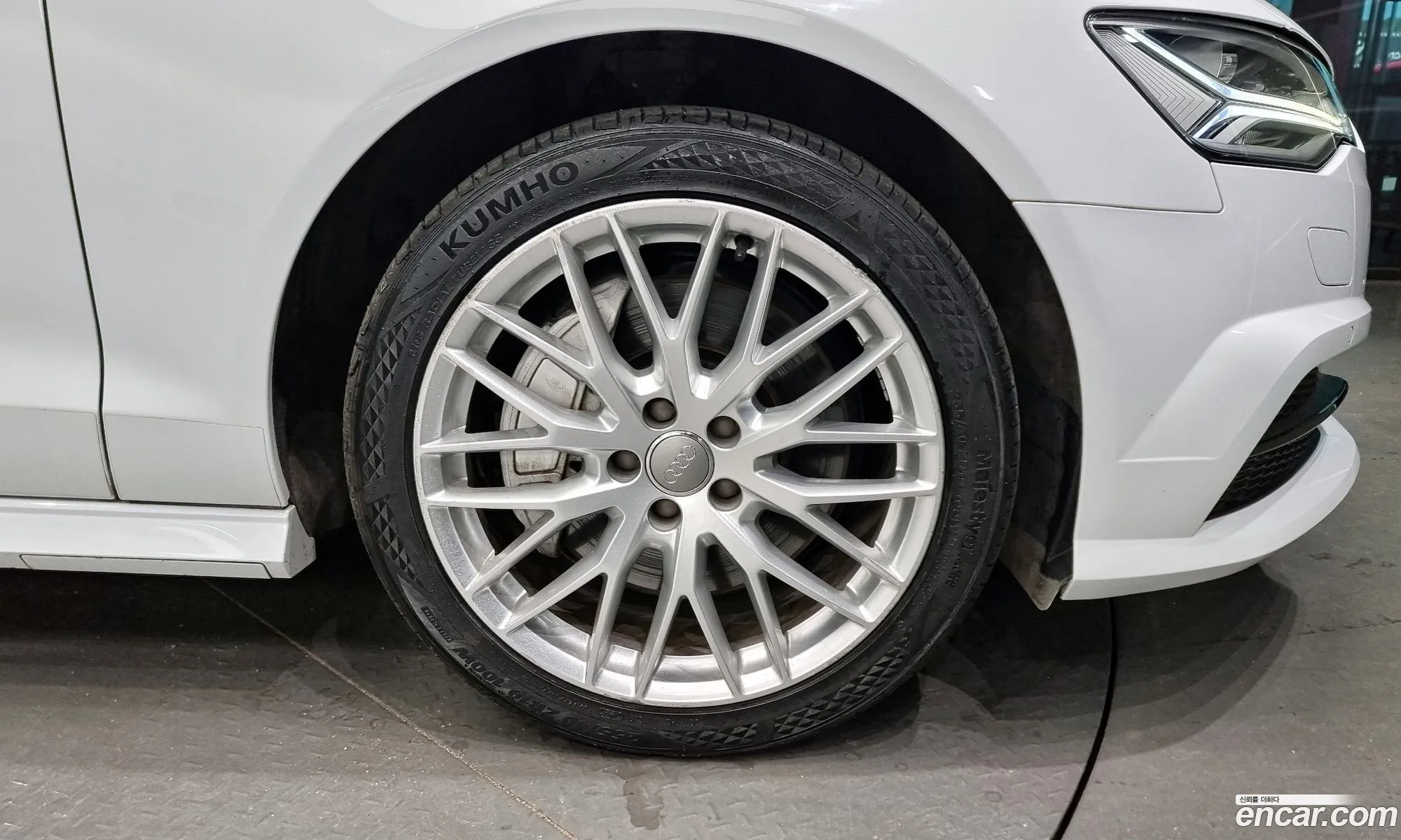 Audi New A6 40 Tfsi Premium C7 - фотография 672877