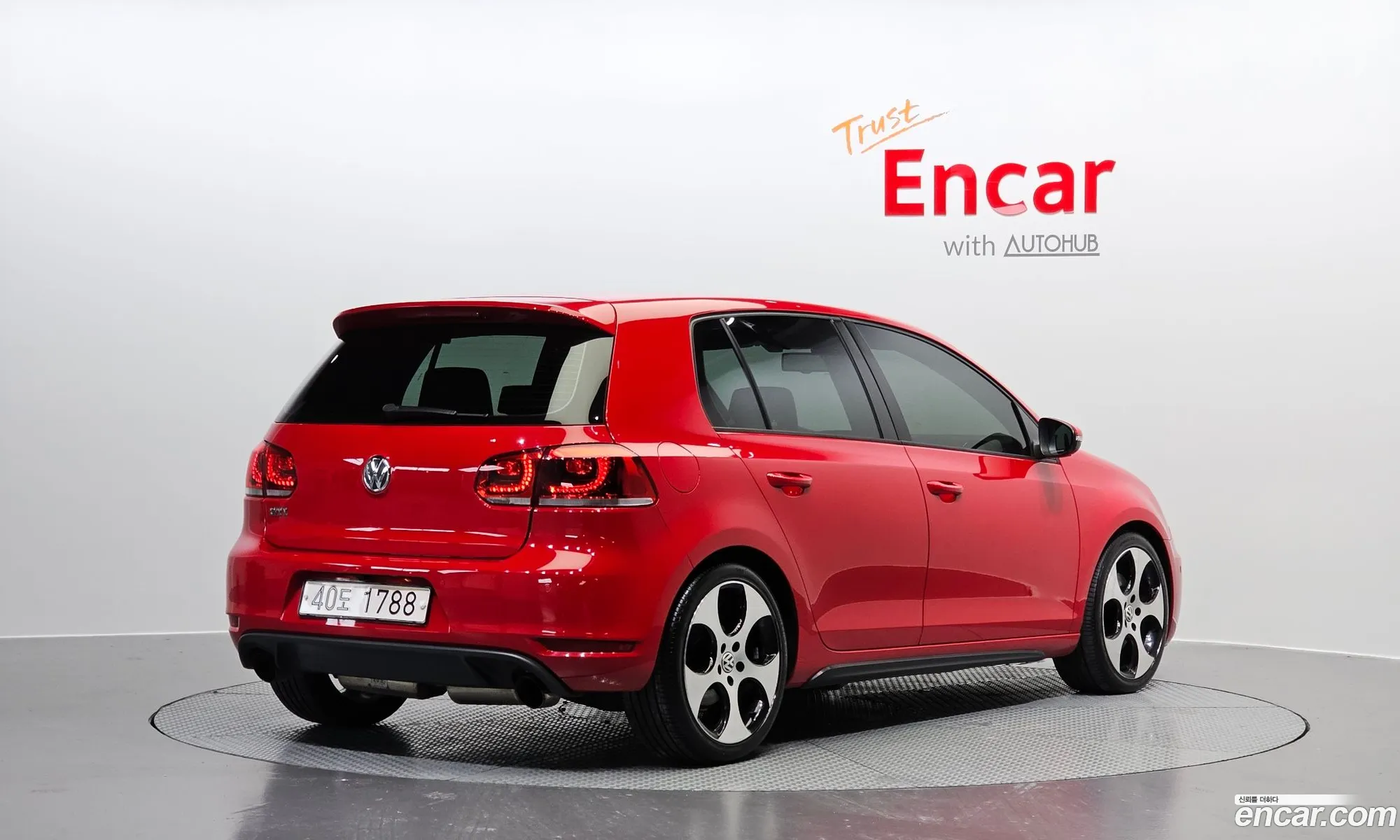 Volkswagen Golf 6Th Generation 20 Gti 5-Door - фотография 8240830