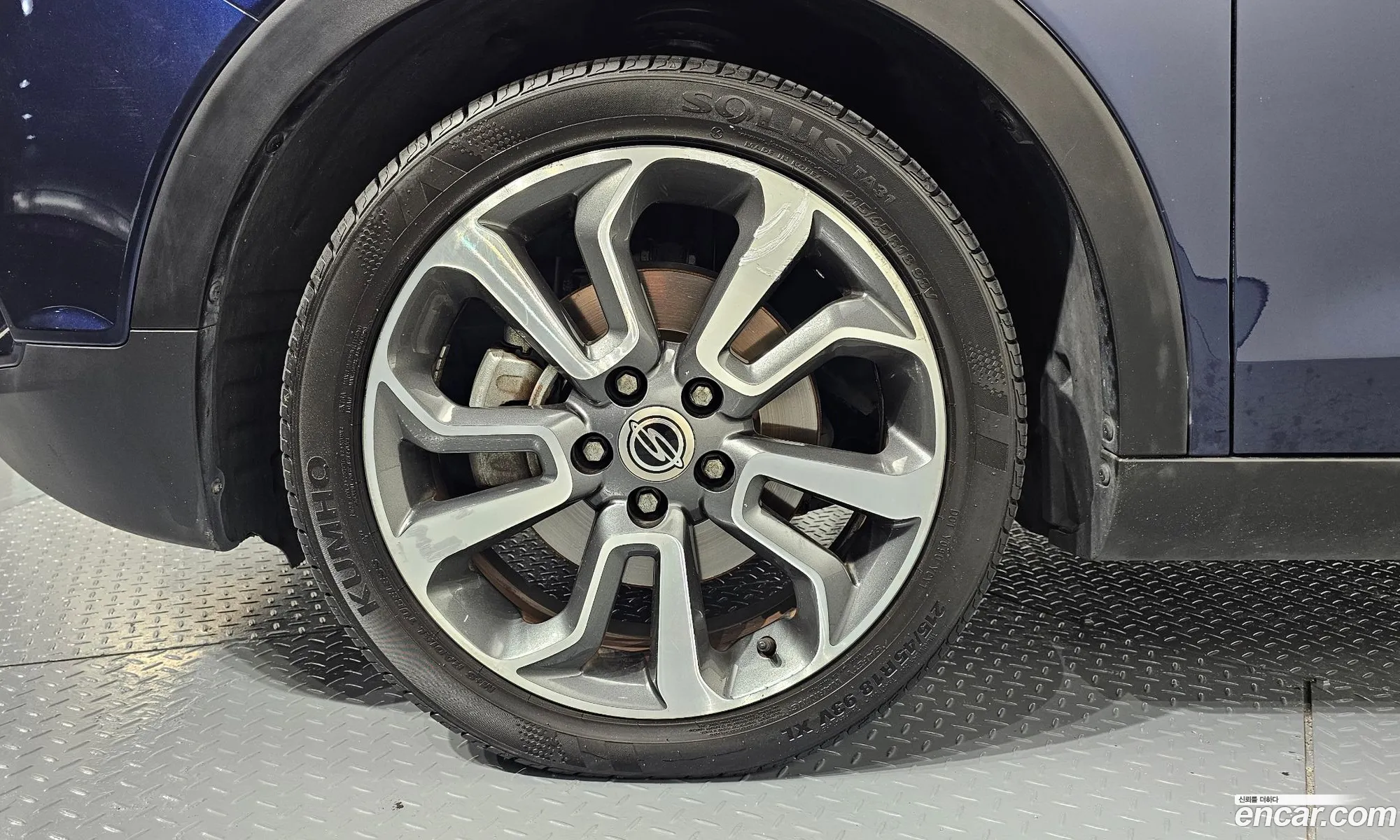 Kg Mobility Ssangyong Tivoli Diesel Lx 2Wd - фотография 7926402