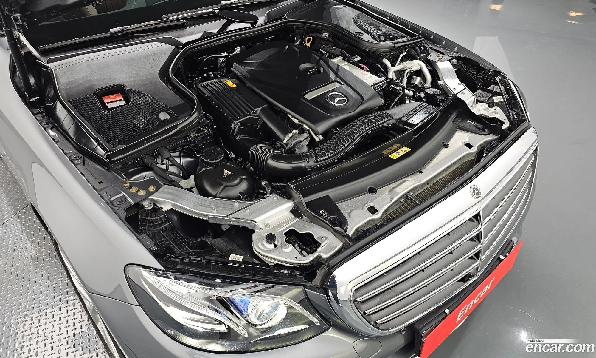 Mercedes E-Class W213 E300 Exclusive - фотография 19501090