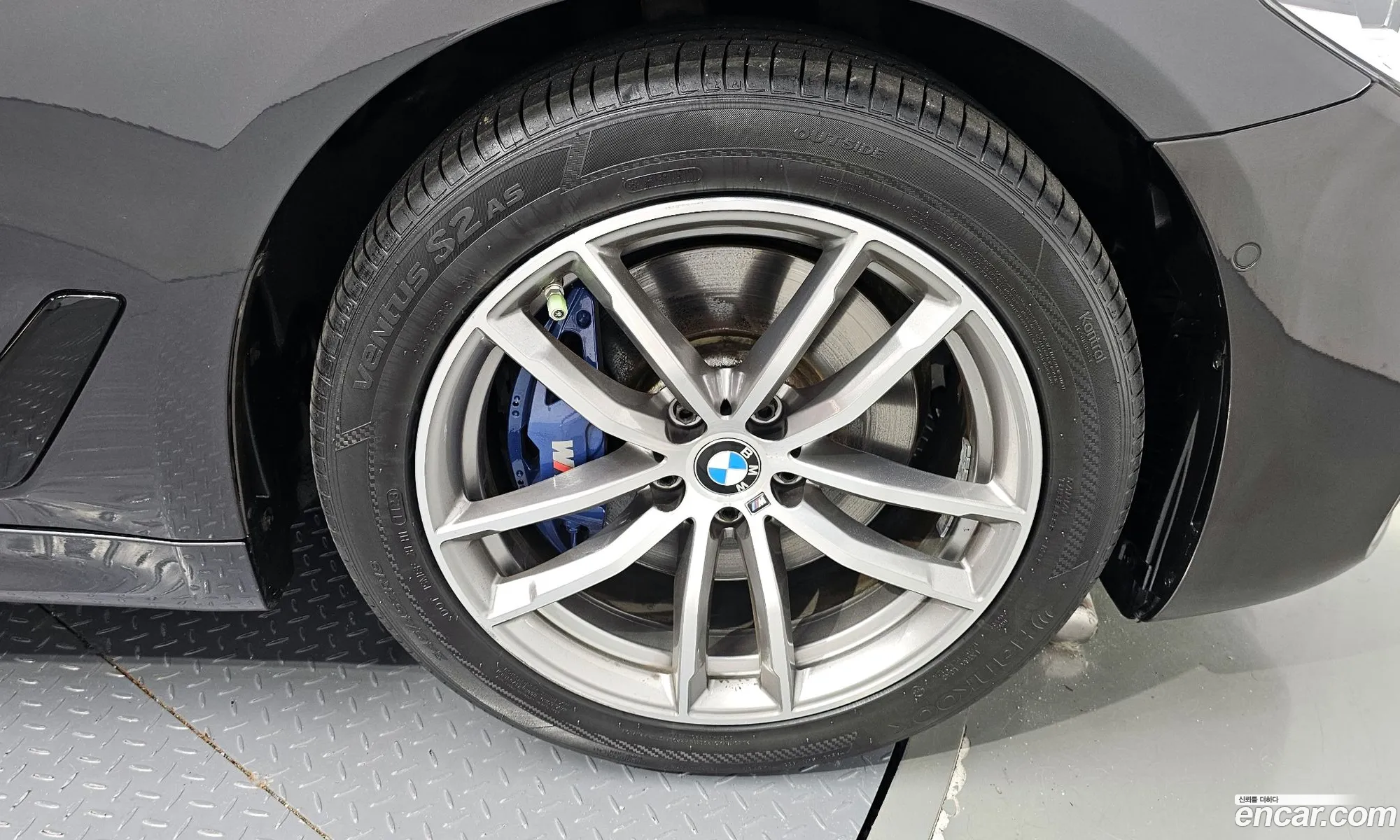 BMW 5 Series G30 530I M Sports Plus - фотография 18520145