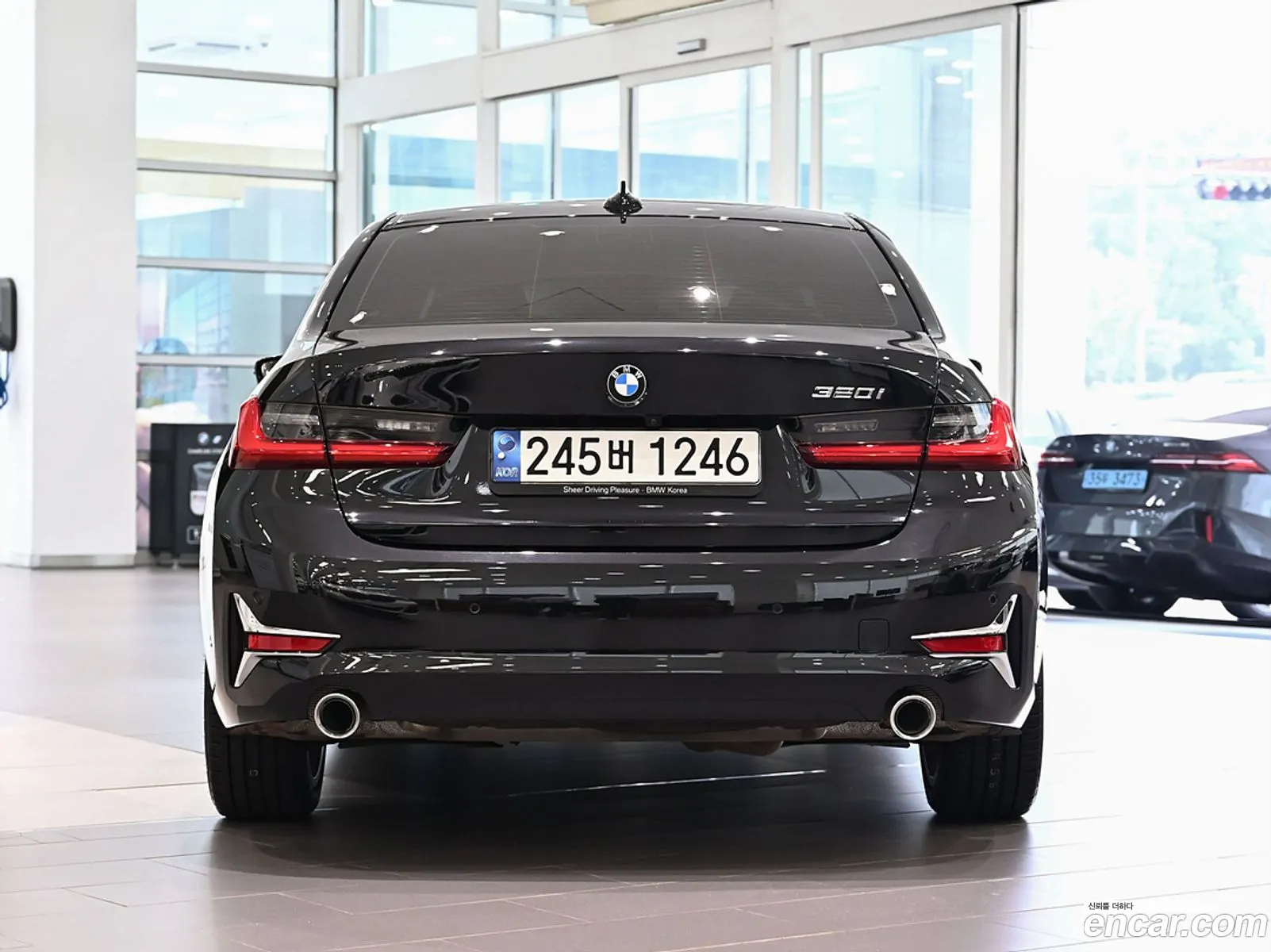 BMW 3 Series G20 320I Luxury - фотография 18520132