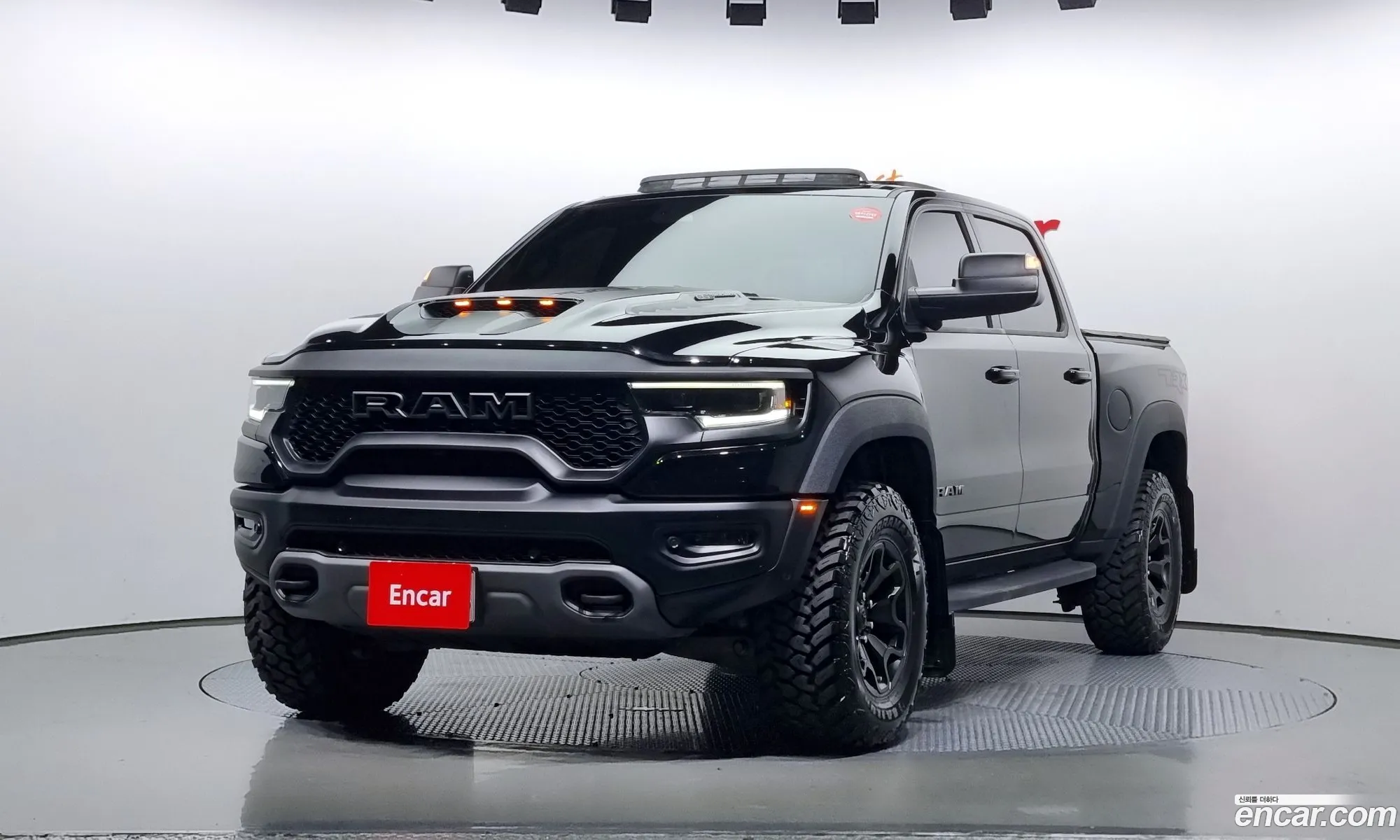 Dodge Ram Pickup 62 - фотография 3543533