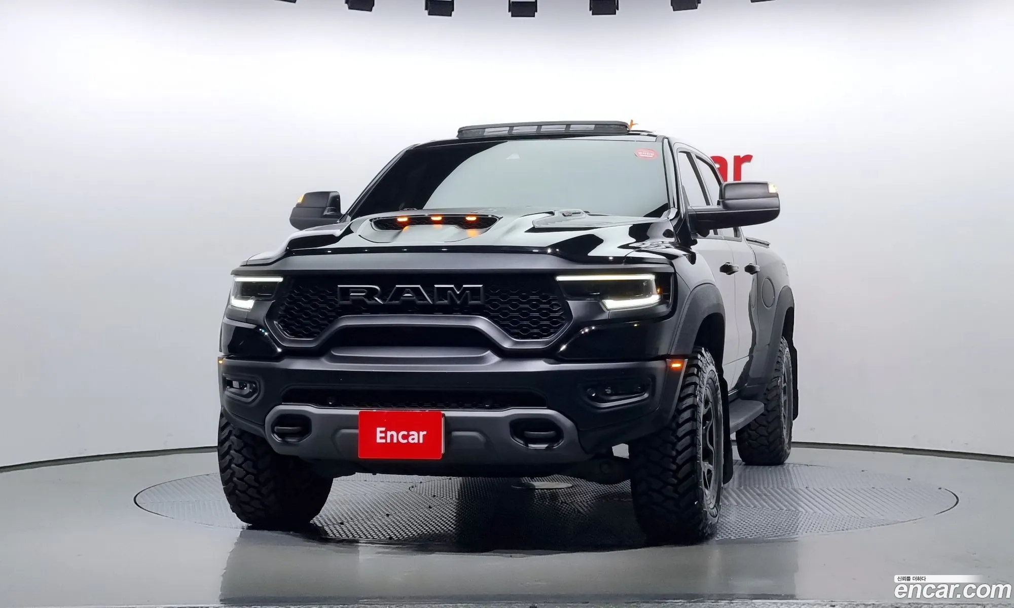 Dodge Ram Pickup 62 - фотография 3543535