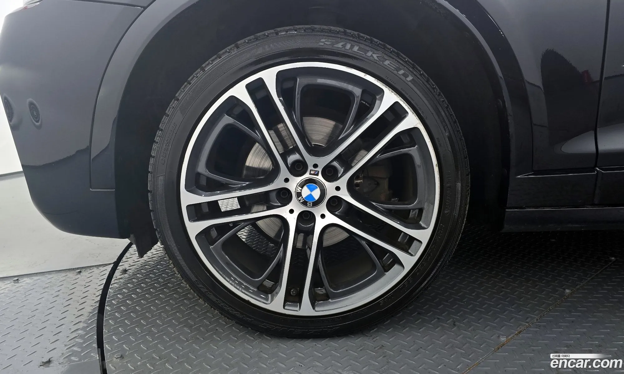 BMW X4 F26 xDrive20D M Sport - фотография 18578942
