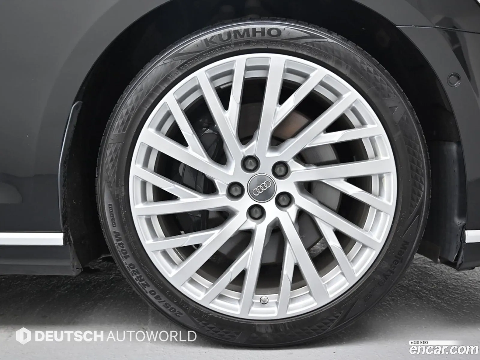 Audi A8 D5 55 Tfsi Quattro Lwb - фотография 527192