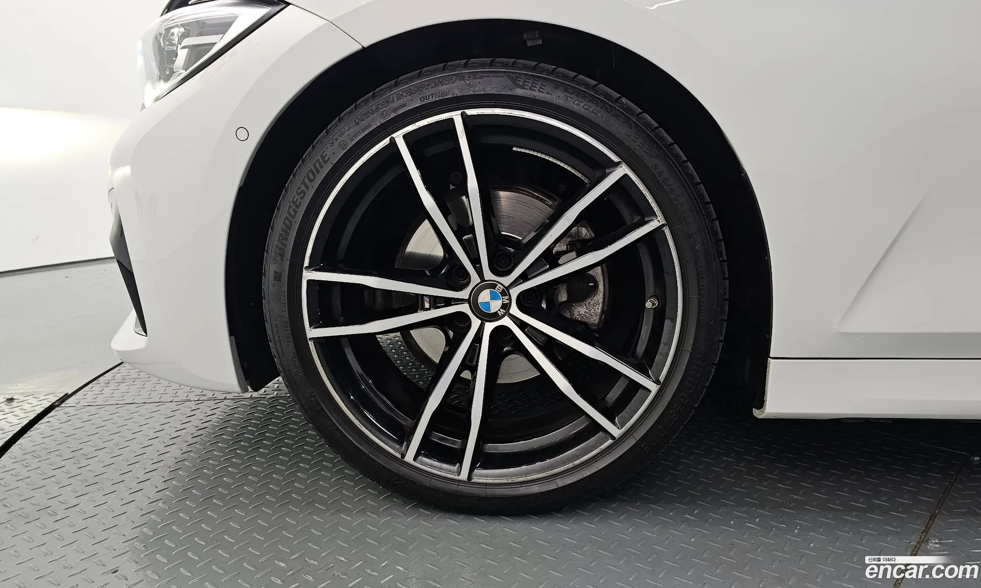 BMW 3 Series G20 320D M Sports - фотография 8809256