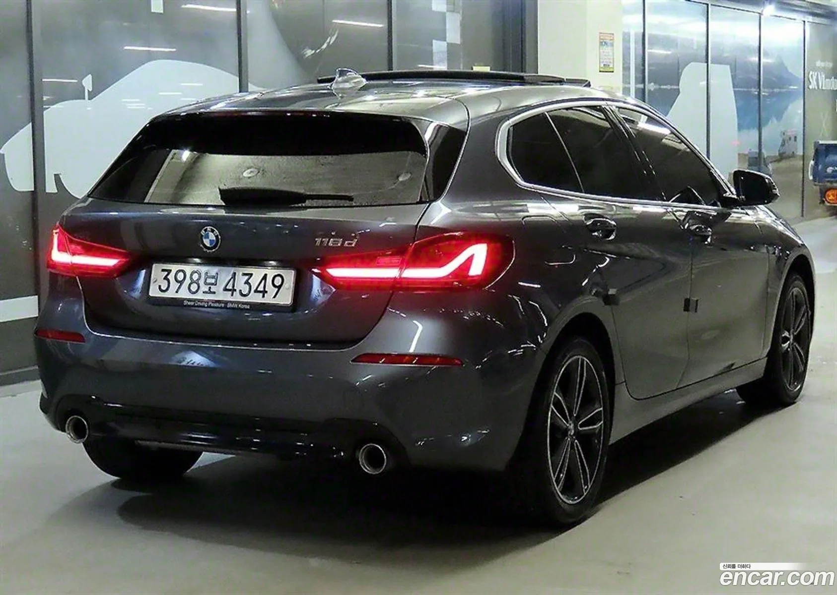 BMW 1 Series F40 118D Sports - фотография 7930175
