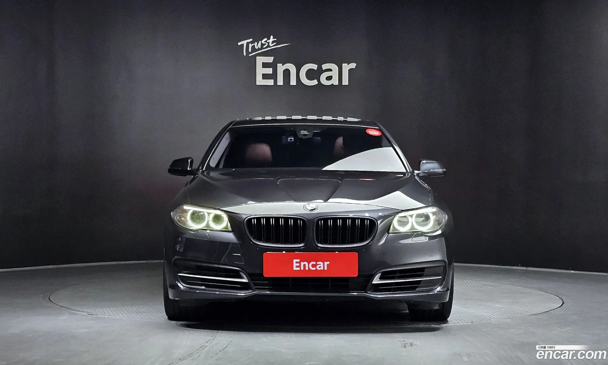 BMW 5 Series F10 528I - фотография 12523339