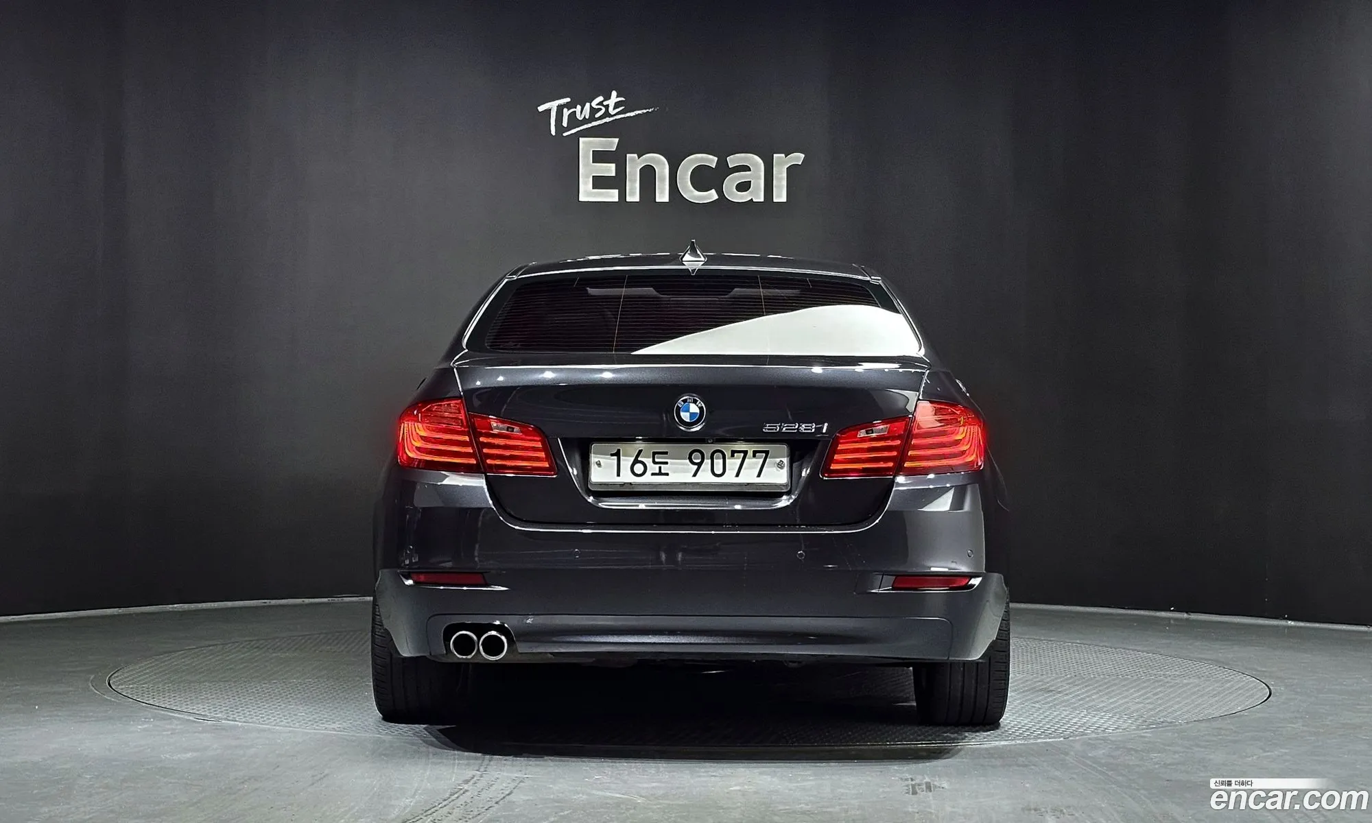 BMW 5 Series F10 528I - фотография 12523340